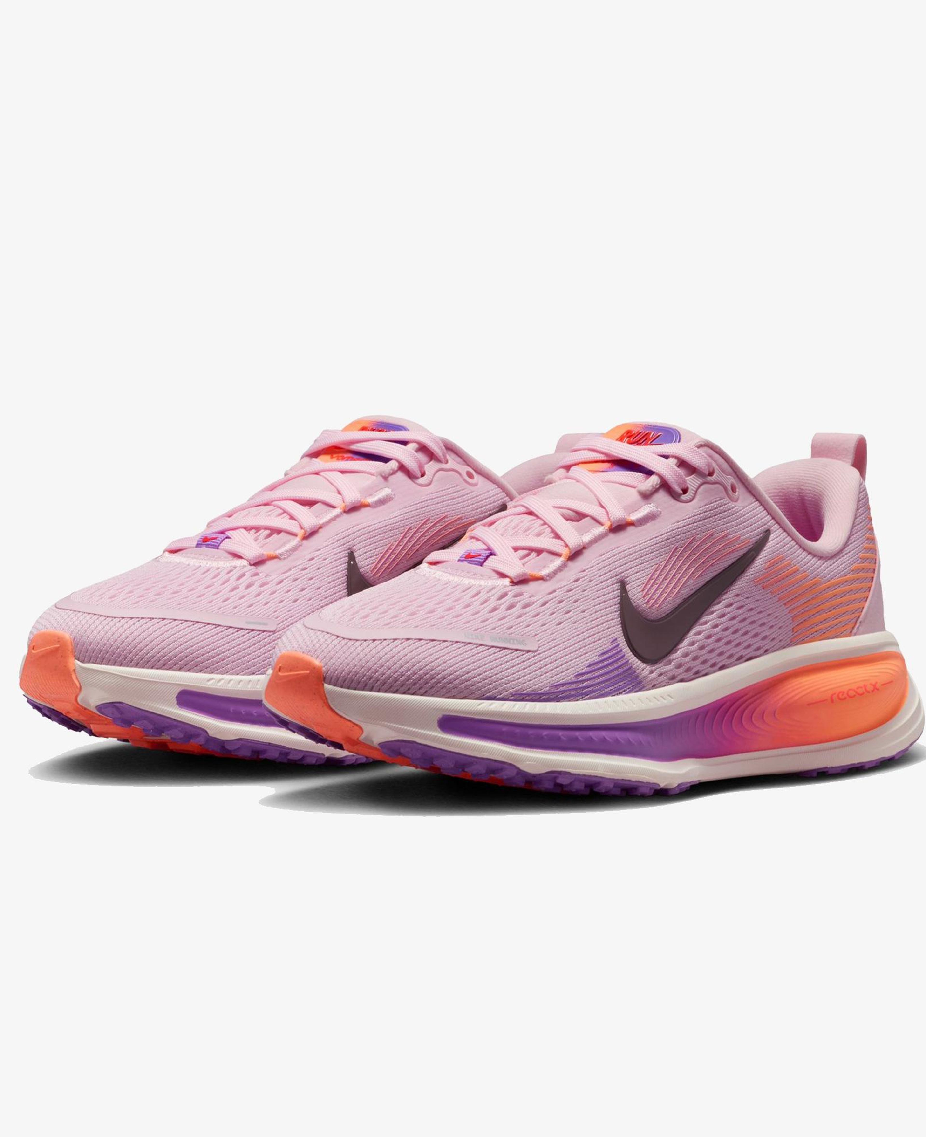 Nike Vomero 18 Pembe Koşu Ayakkabısı