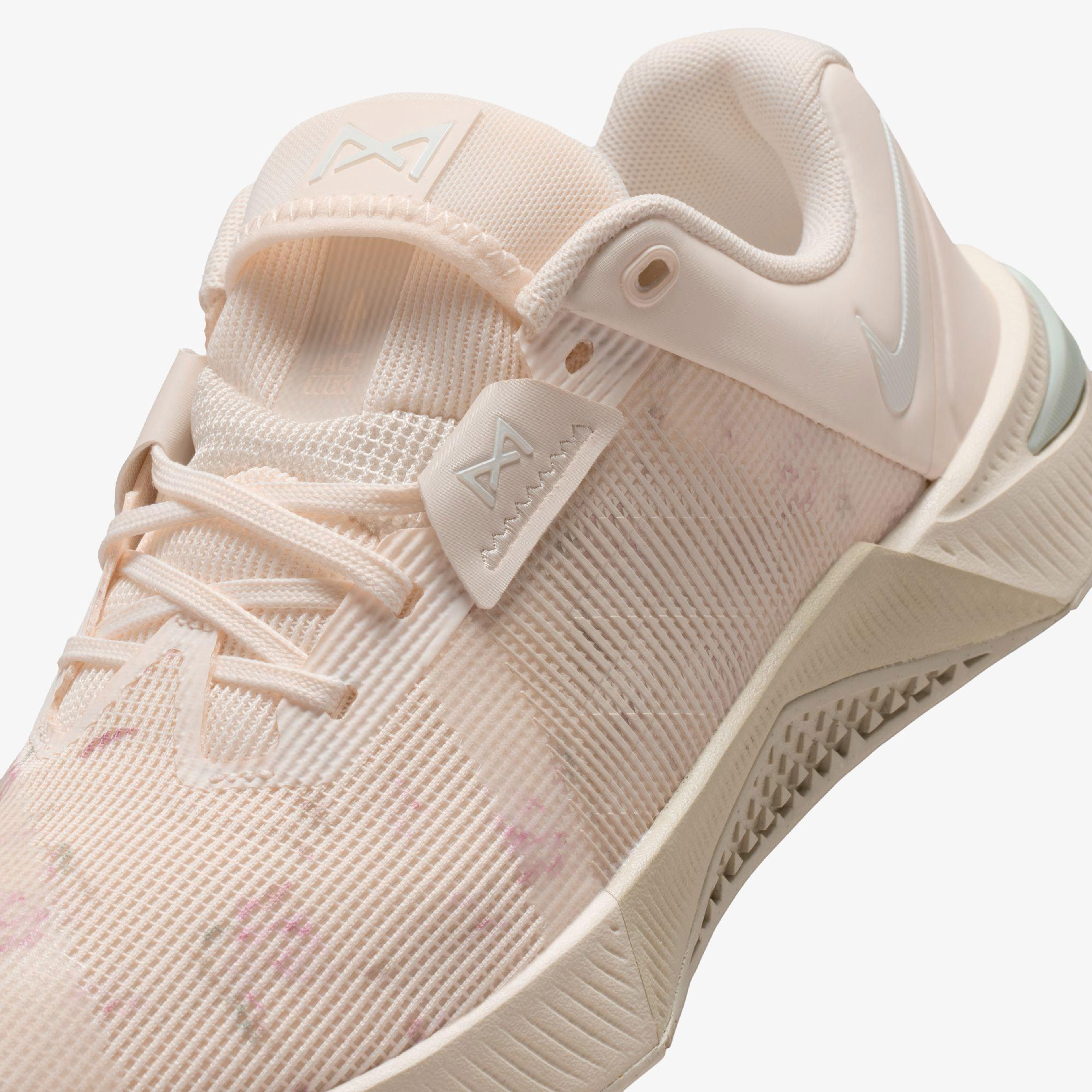 Nike Metcon 10 SE Kadın Bej Spor Ayakkabı