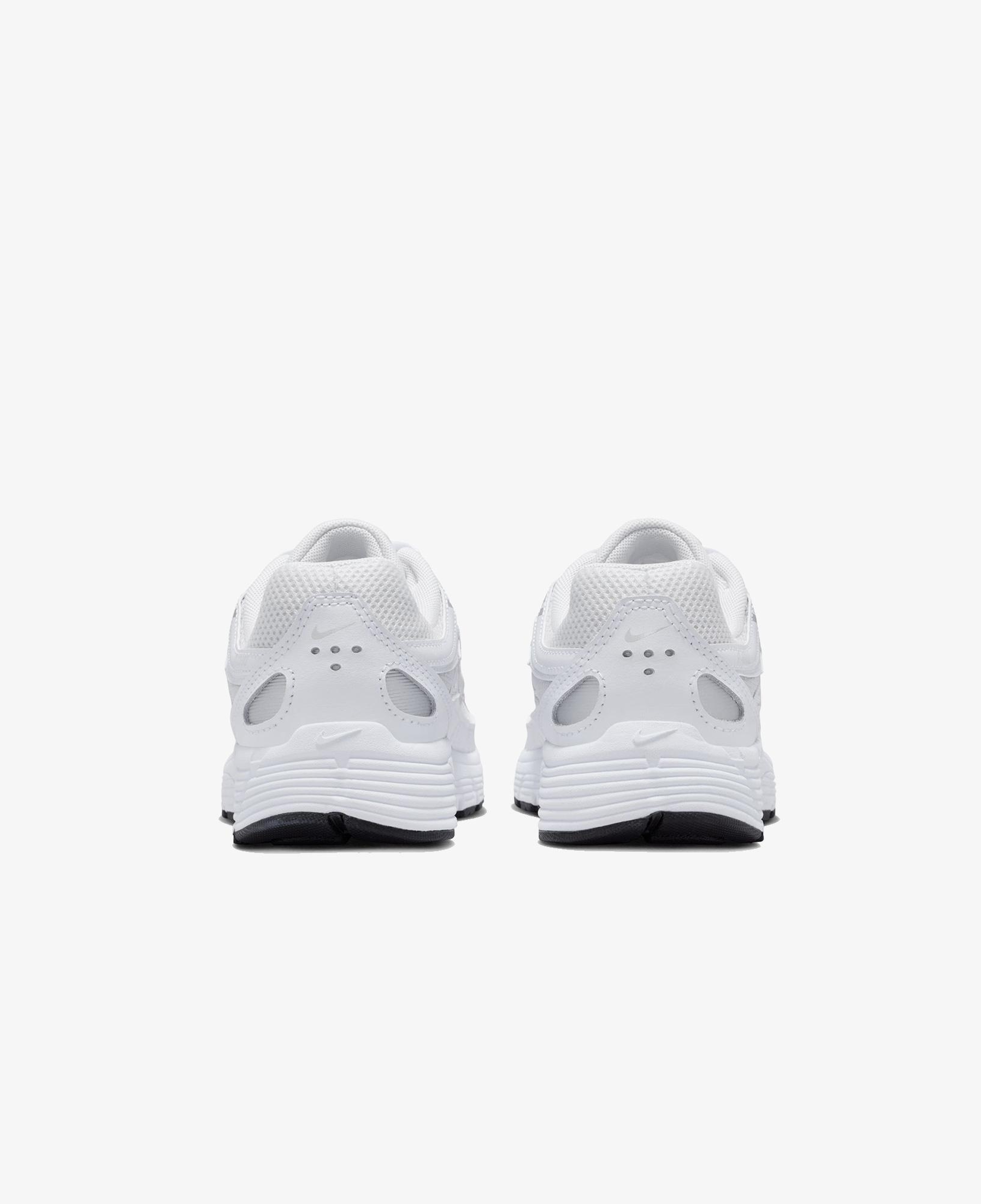 Nike P-6000 Beyaz Spor Ayakkabı