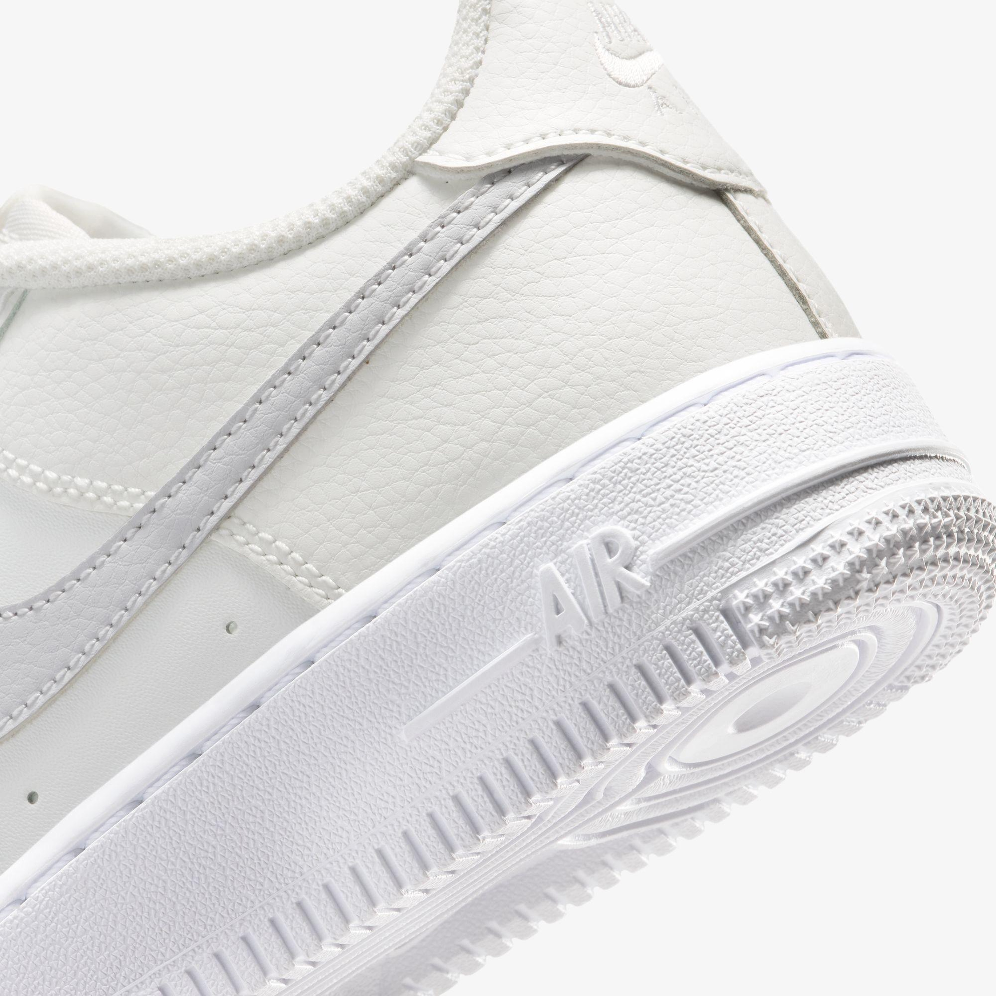 Nike Air Force 1 Essential+ Beyaz Spor Ayakkabı