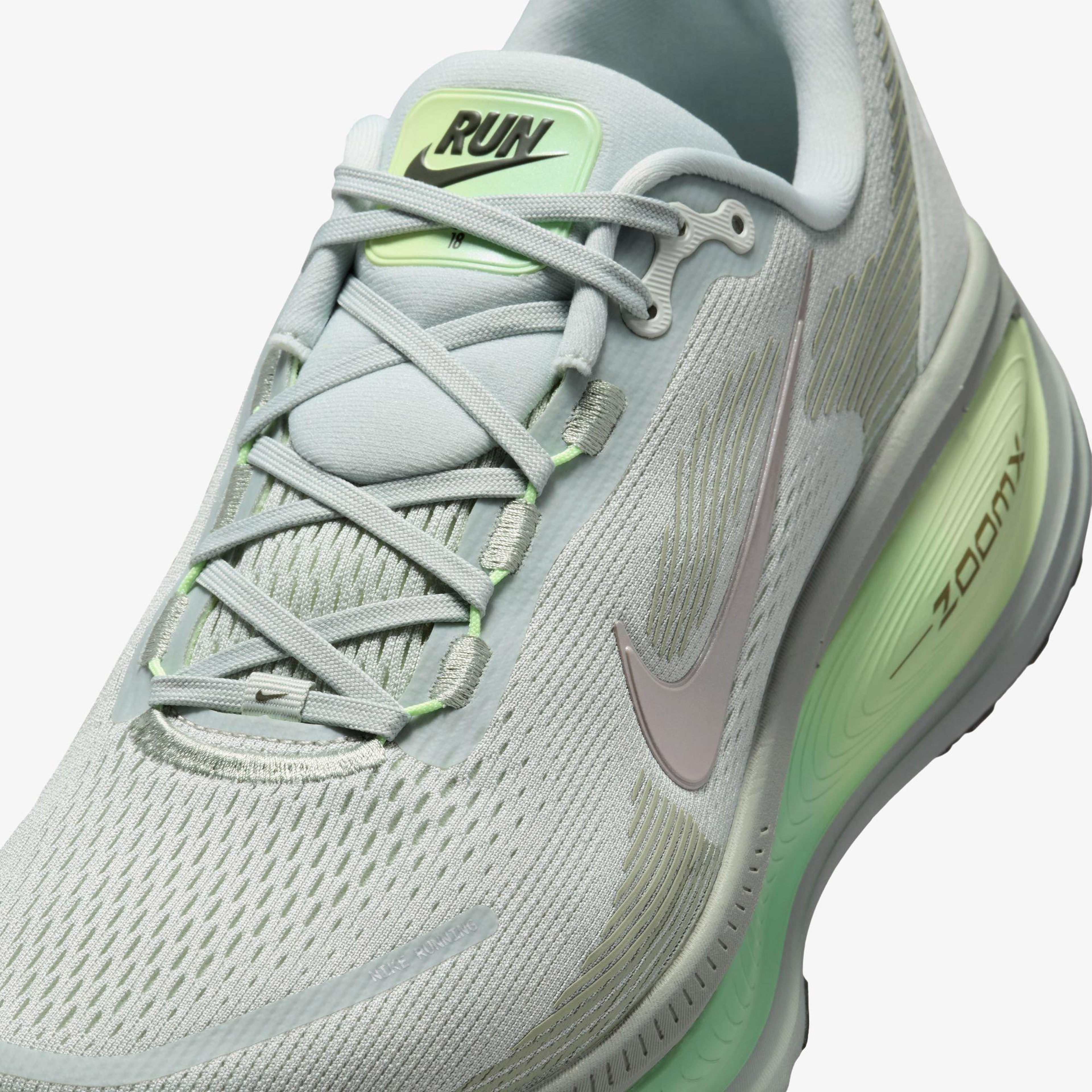 Nike Vomero 18 Erkek Haki Koşu Ayakkabısı