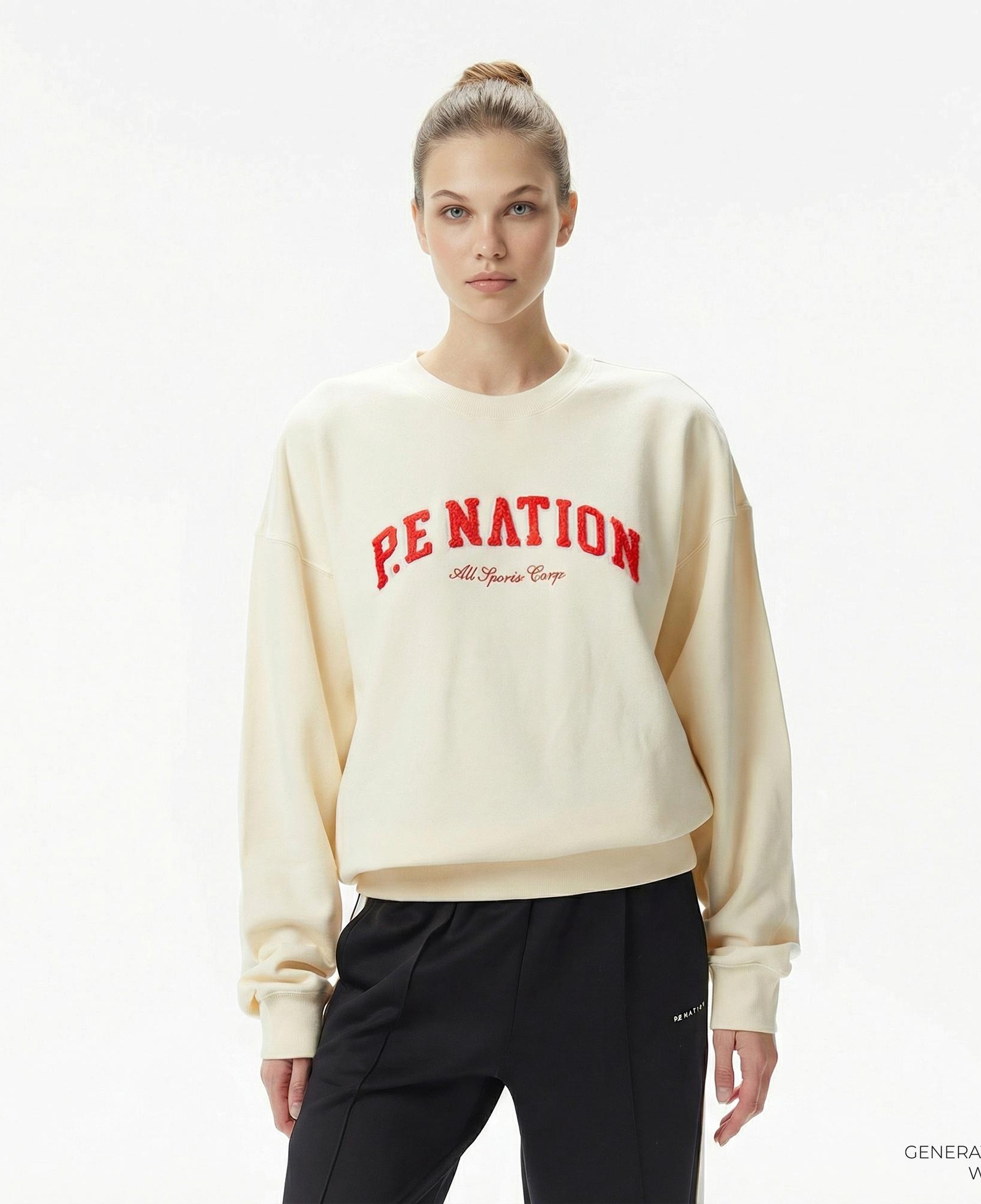 P.E Nation Heritage Kadın Krem Rengi Sweatshirt