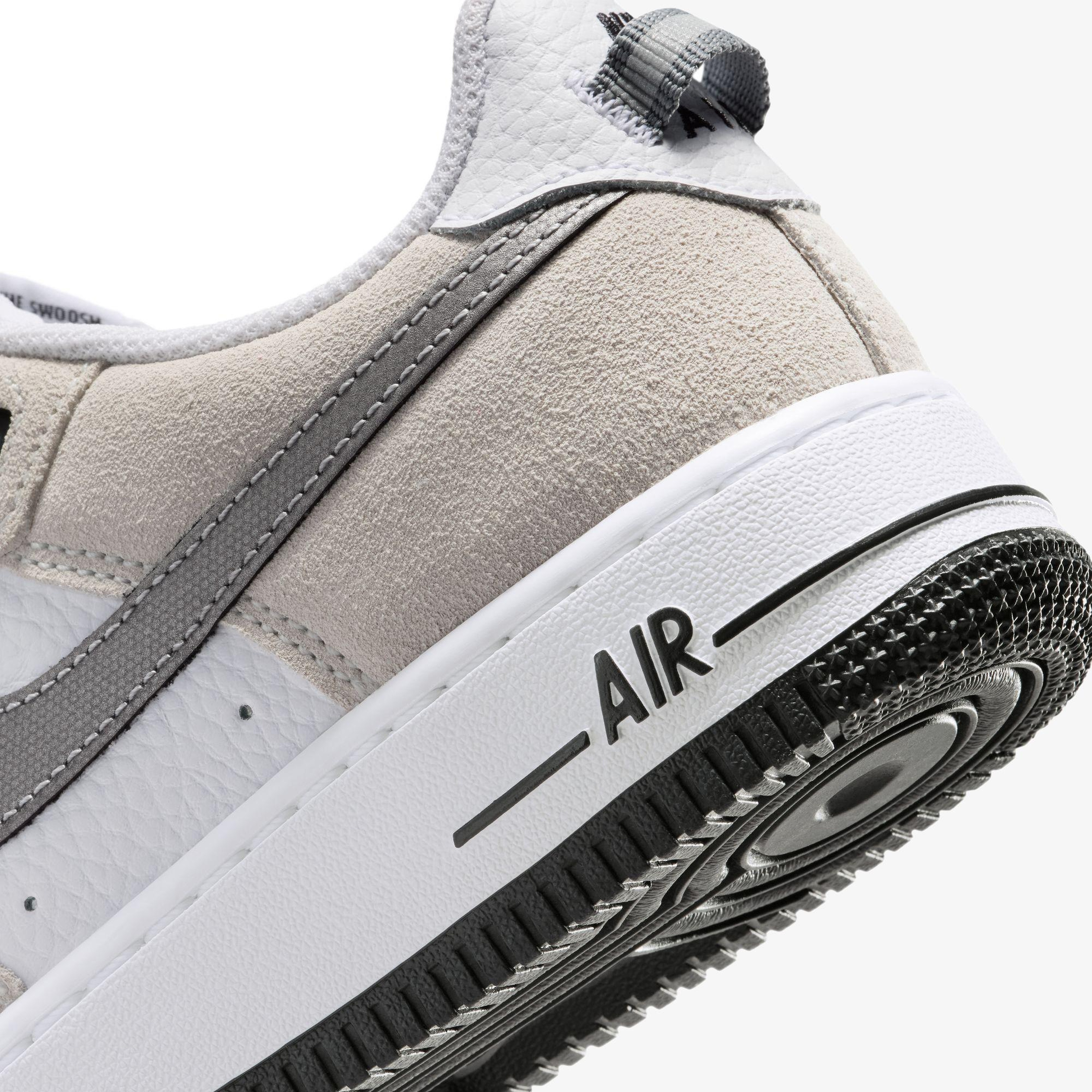 Nike Air Force 1 LV8 Bej Spor Ayakkabı