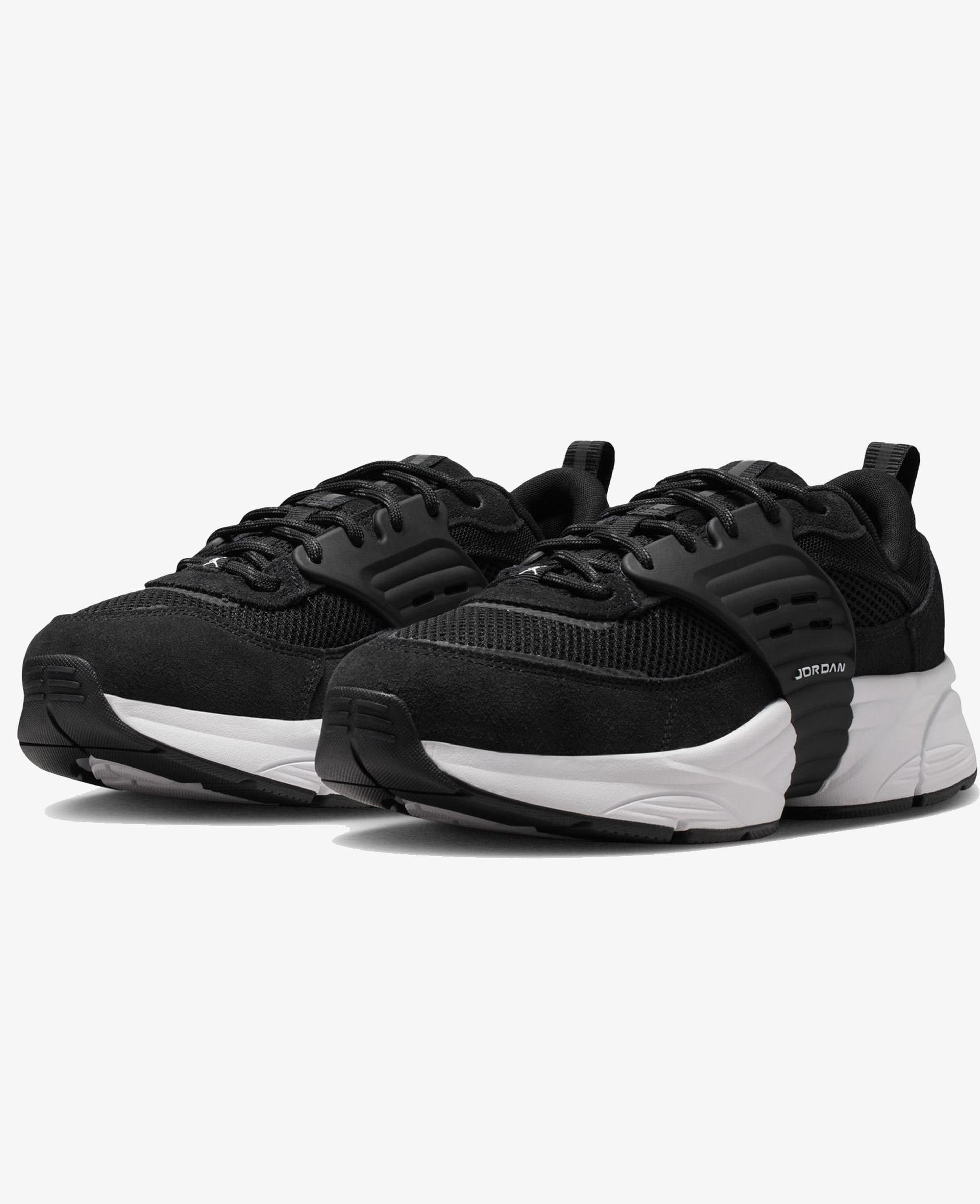 Jordan Trunner O/S Erkek Siyah Spor Ayakkabı
