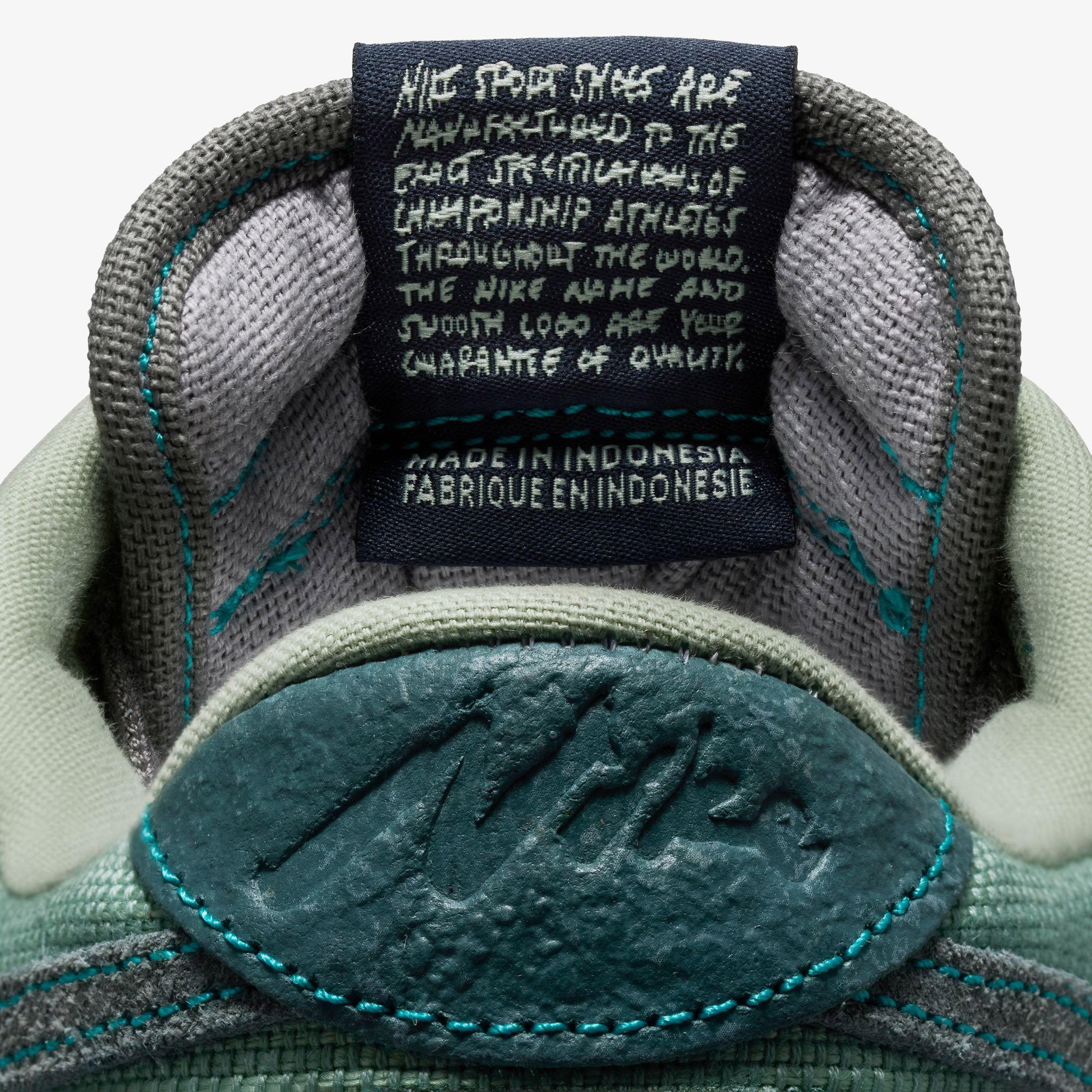 Nike Dunk Low Retro SE Erkek Yeşil Spor Ayakkabı