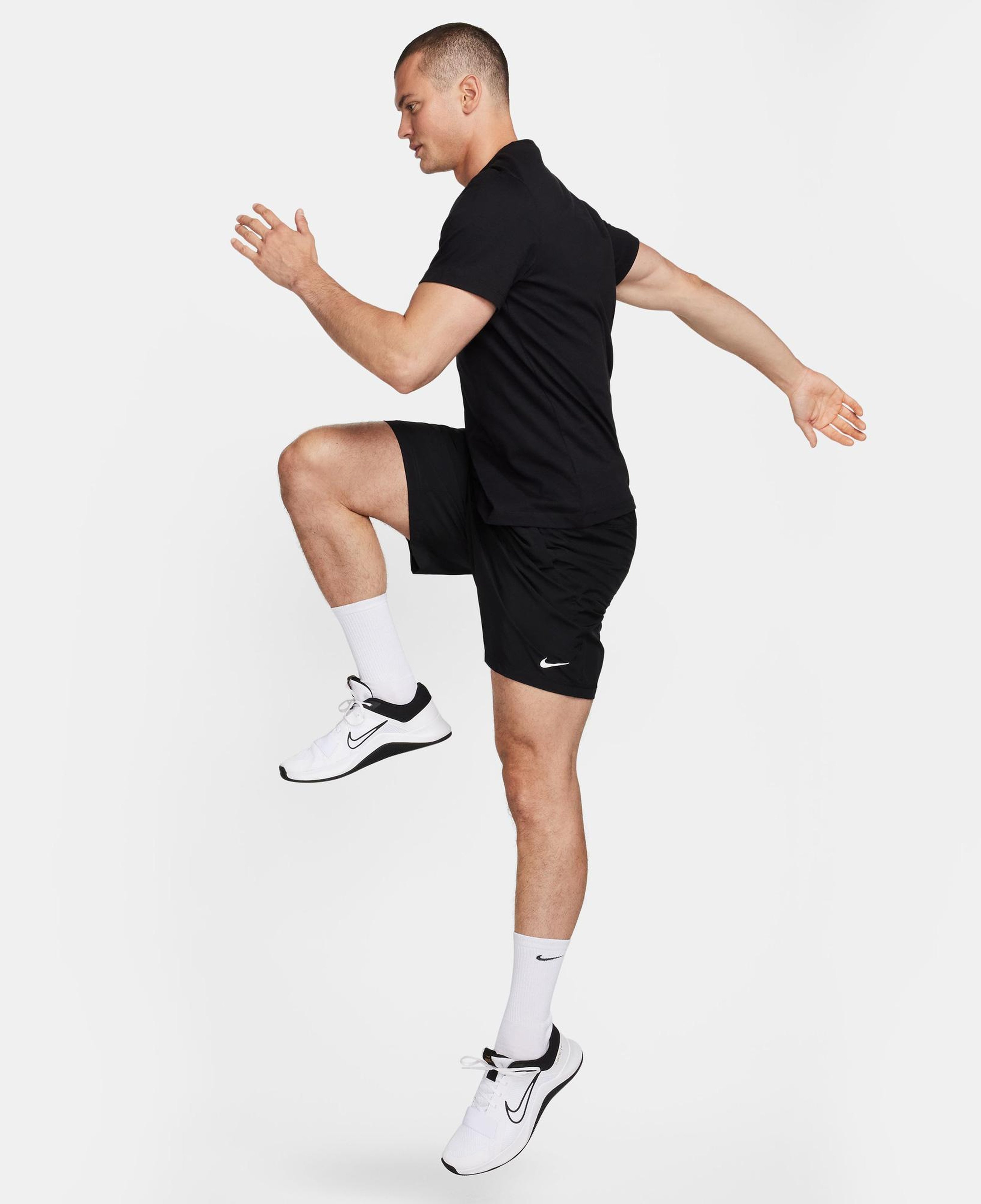 Nike Dri-Fit Form 23 cm Erkek Siyah Şort