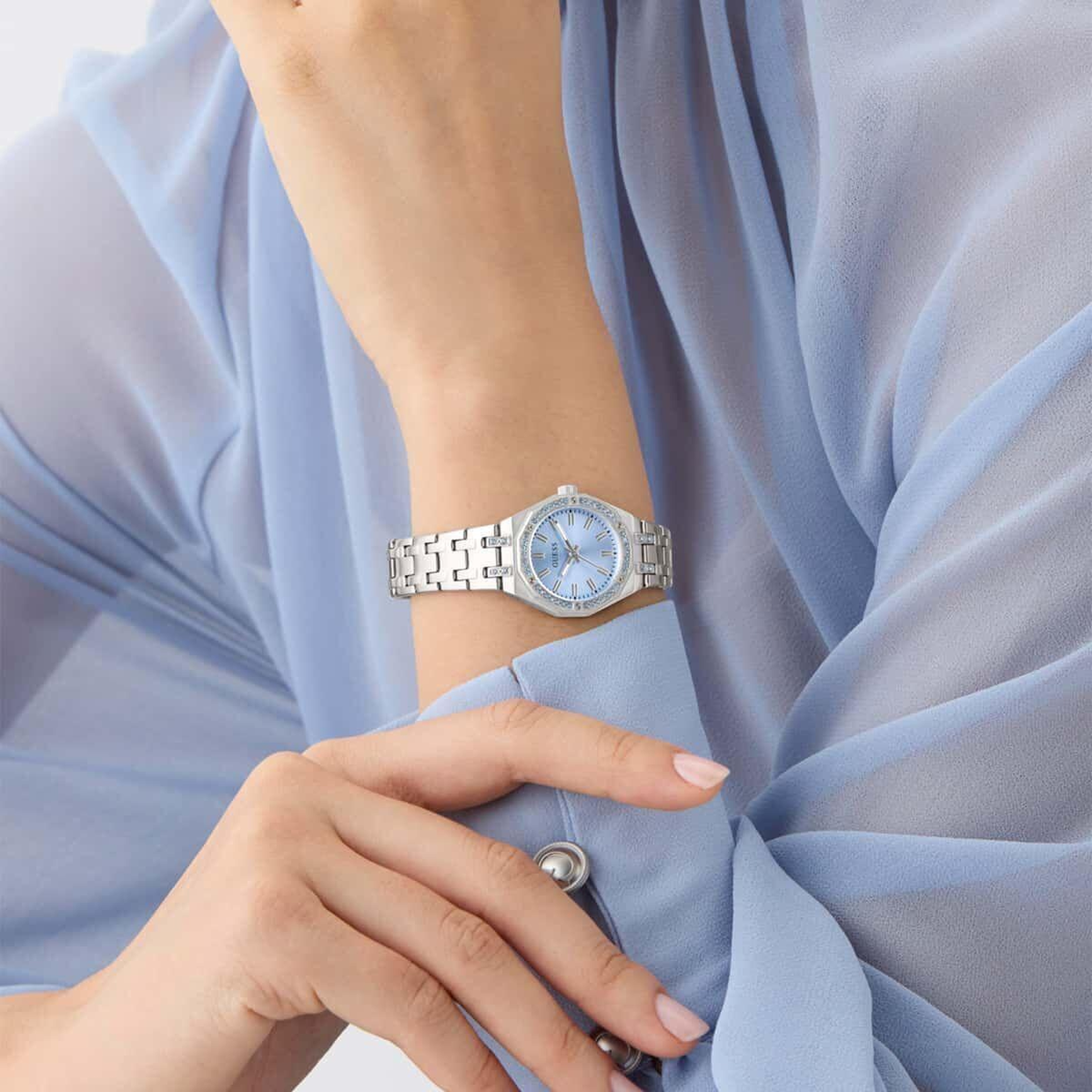 Guess GUGW1010L1 Kadın Kol Saati