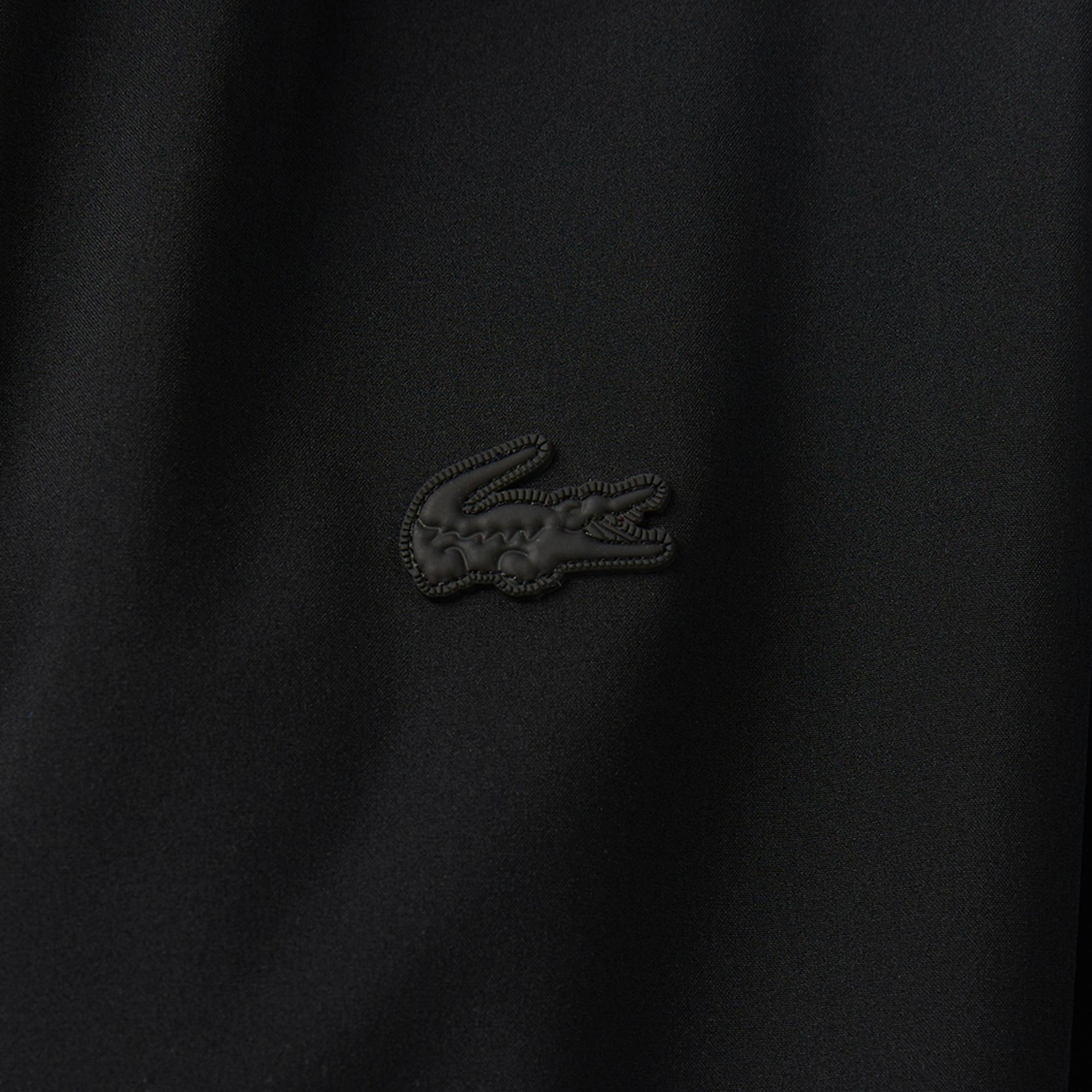 Lacoste Kadın Relaxed Fit Kapüşonlu Siyah Yağmurluk