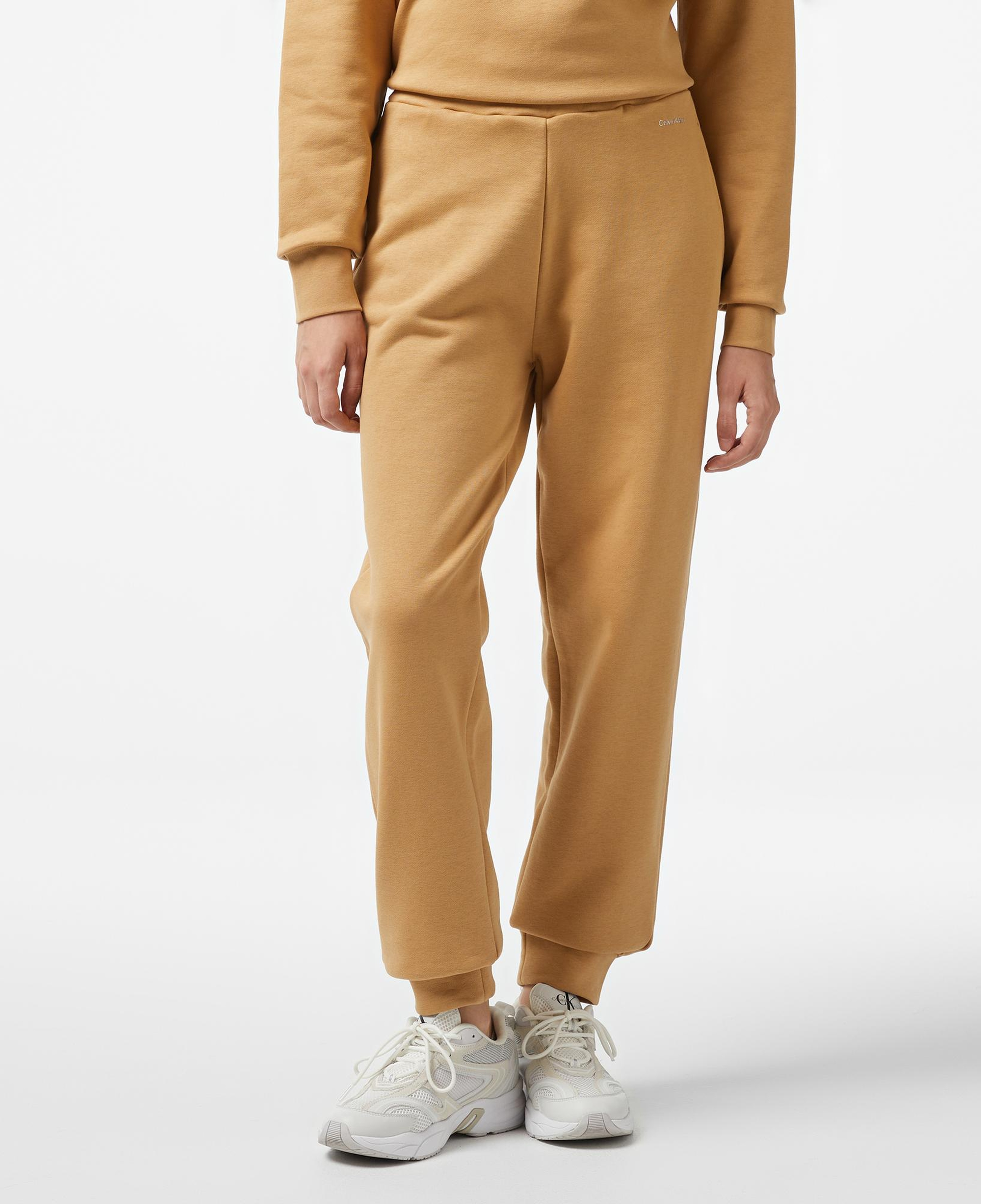 Calvin Klein Nano Logo Relaxed Kadın Kahverengi Eşofman Altı