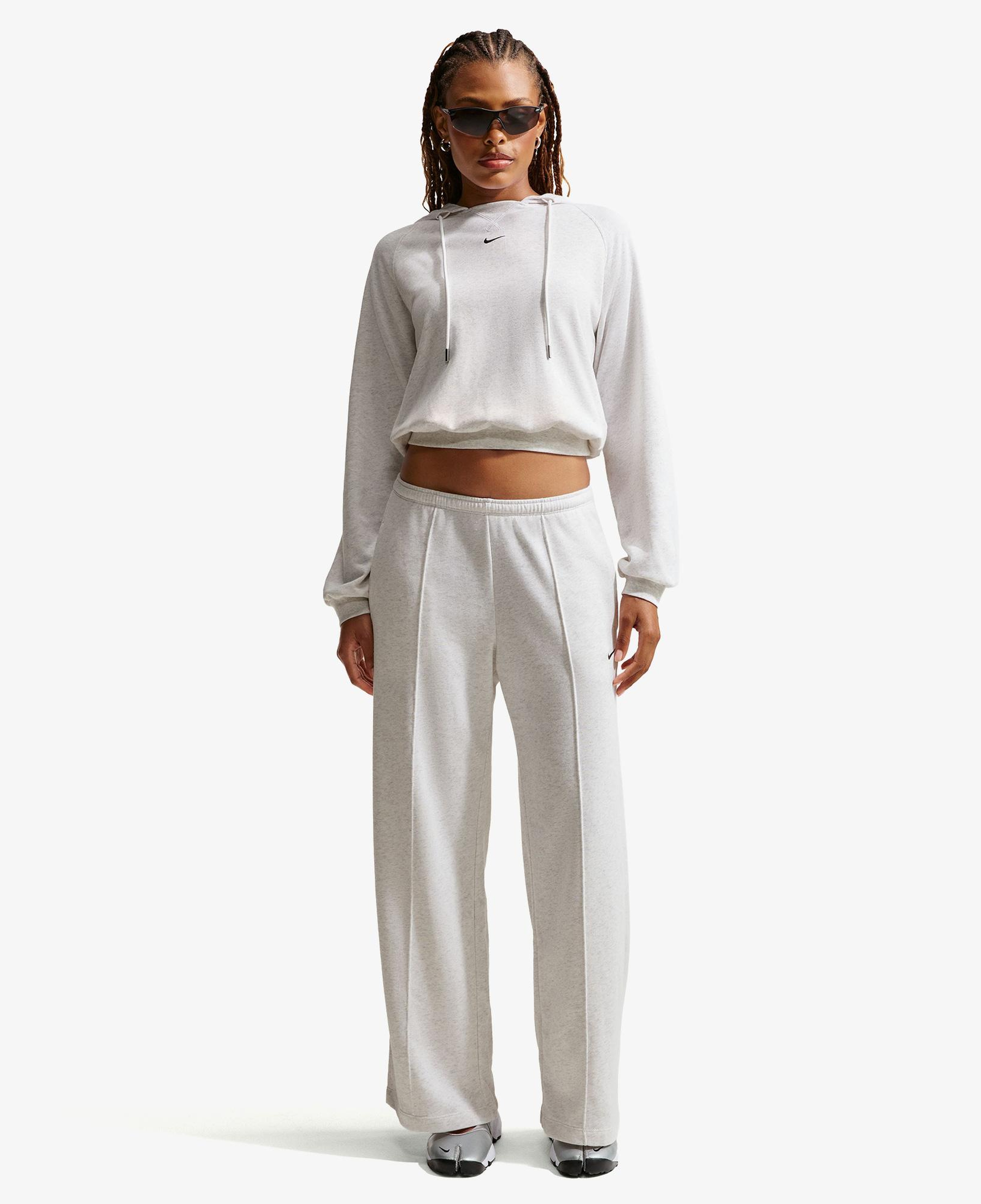 Nike Sportswear Chill Terry Kadın Beyaz Sweatshirt