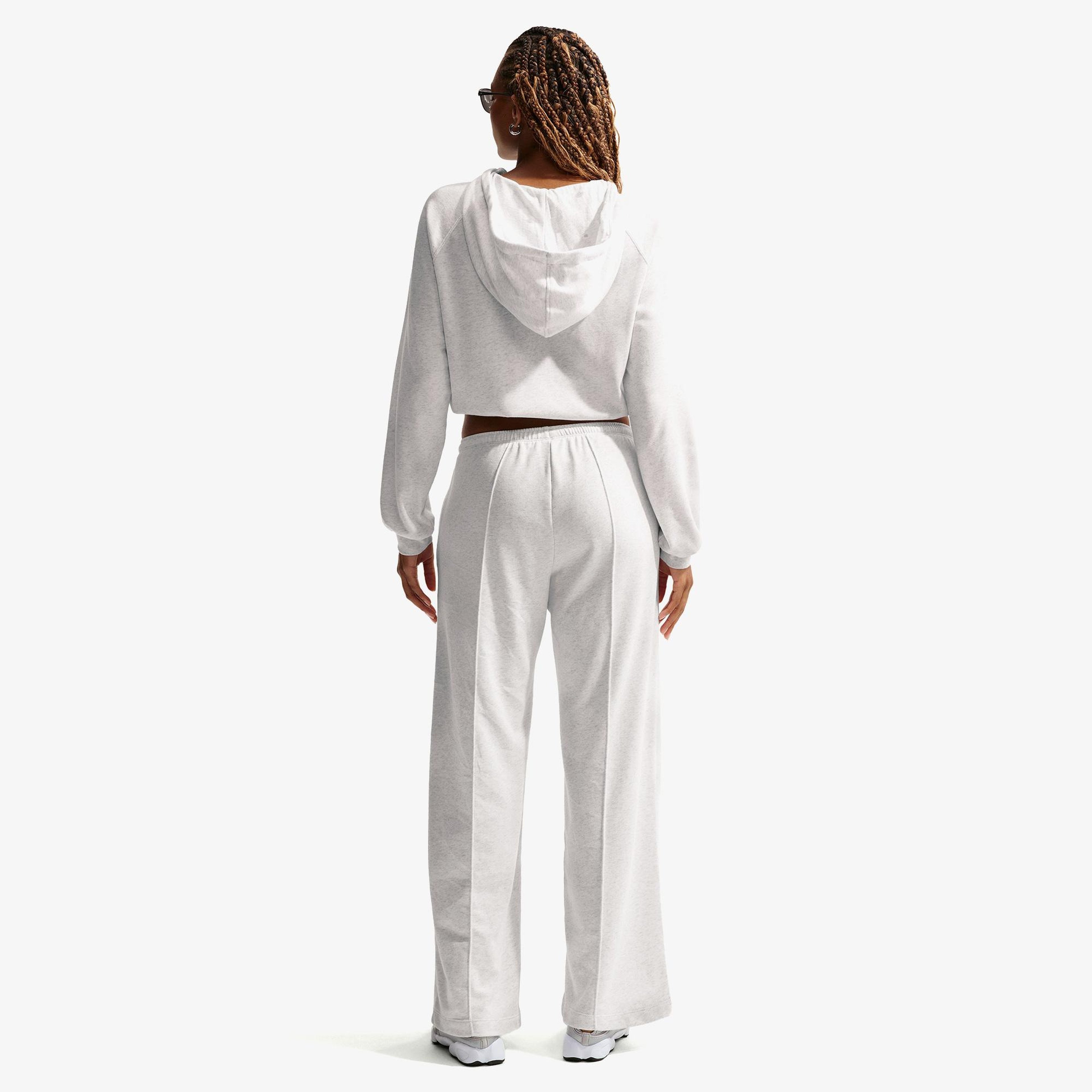 Nike Sportswear Chill Terry Kadın Beyaz Sweatshirt