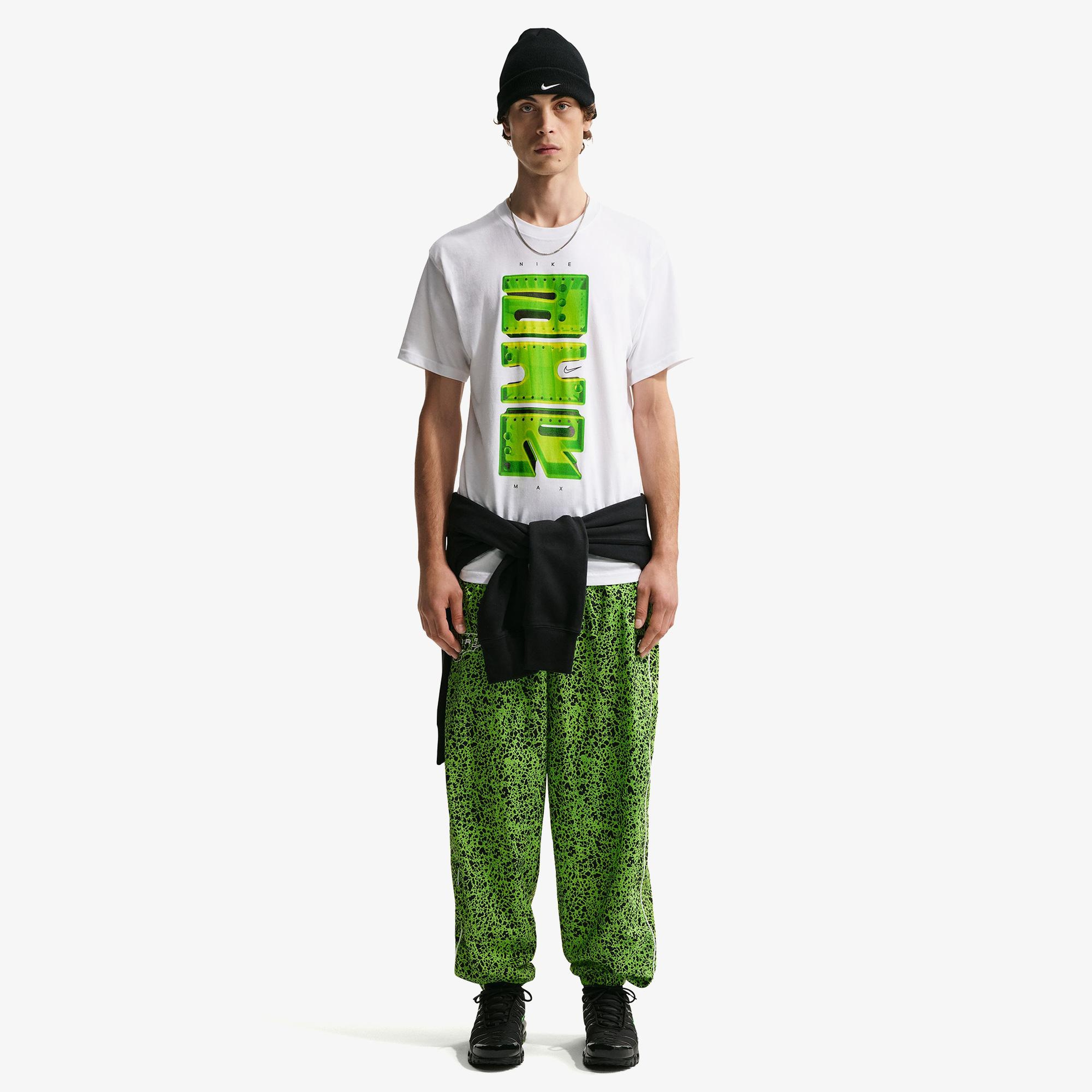 Nike Sportswear Day Plus Erkek Beyaz T-Shirt