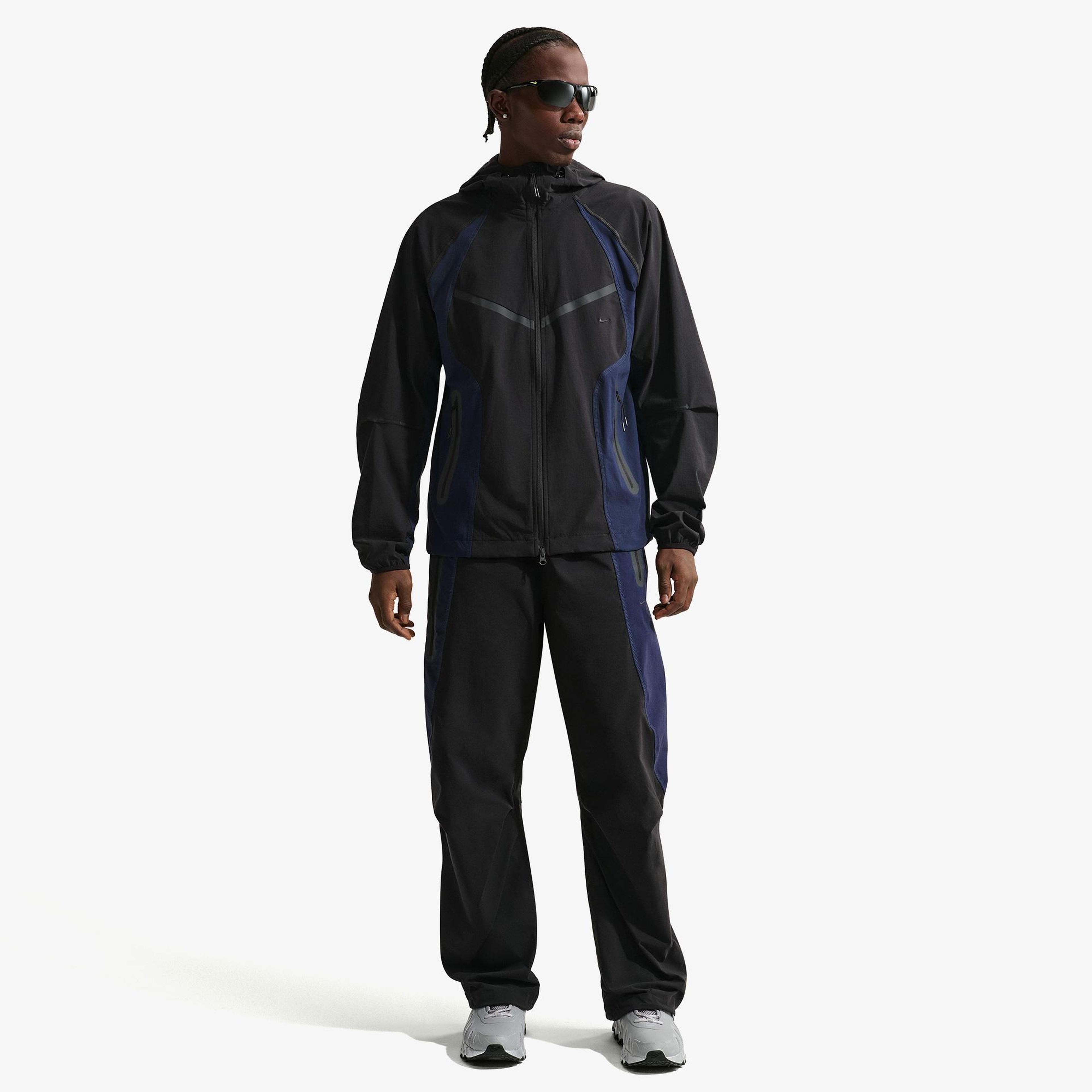 Nike Dri-Fit Tech Erkek Siyah Ceket