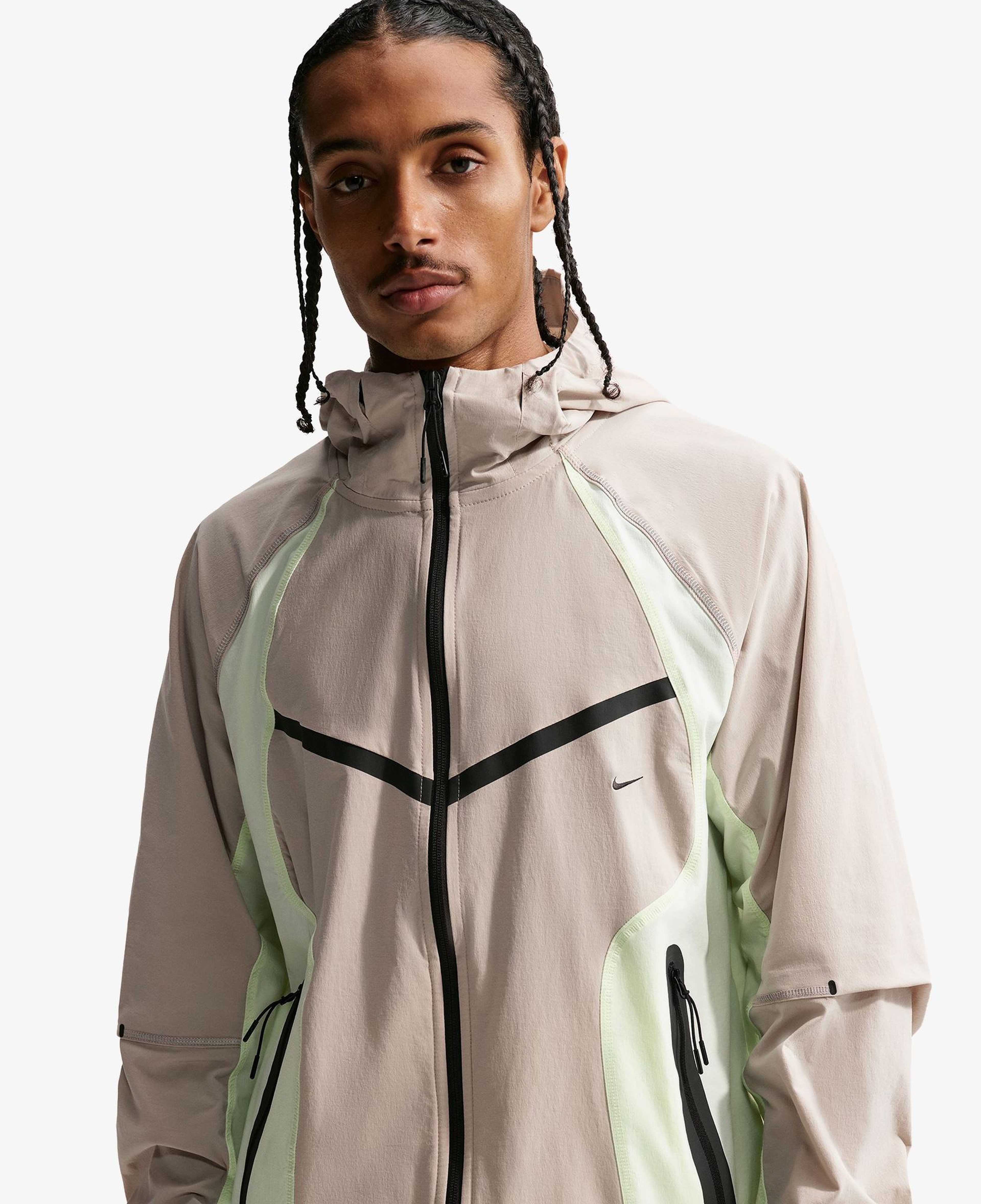 Nike Dri-Fit Tech Erkek Bej Ceket