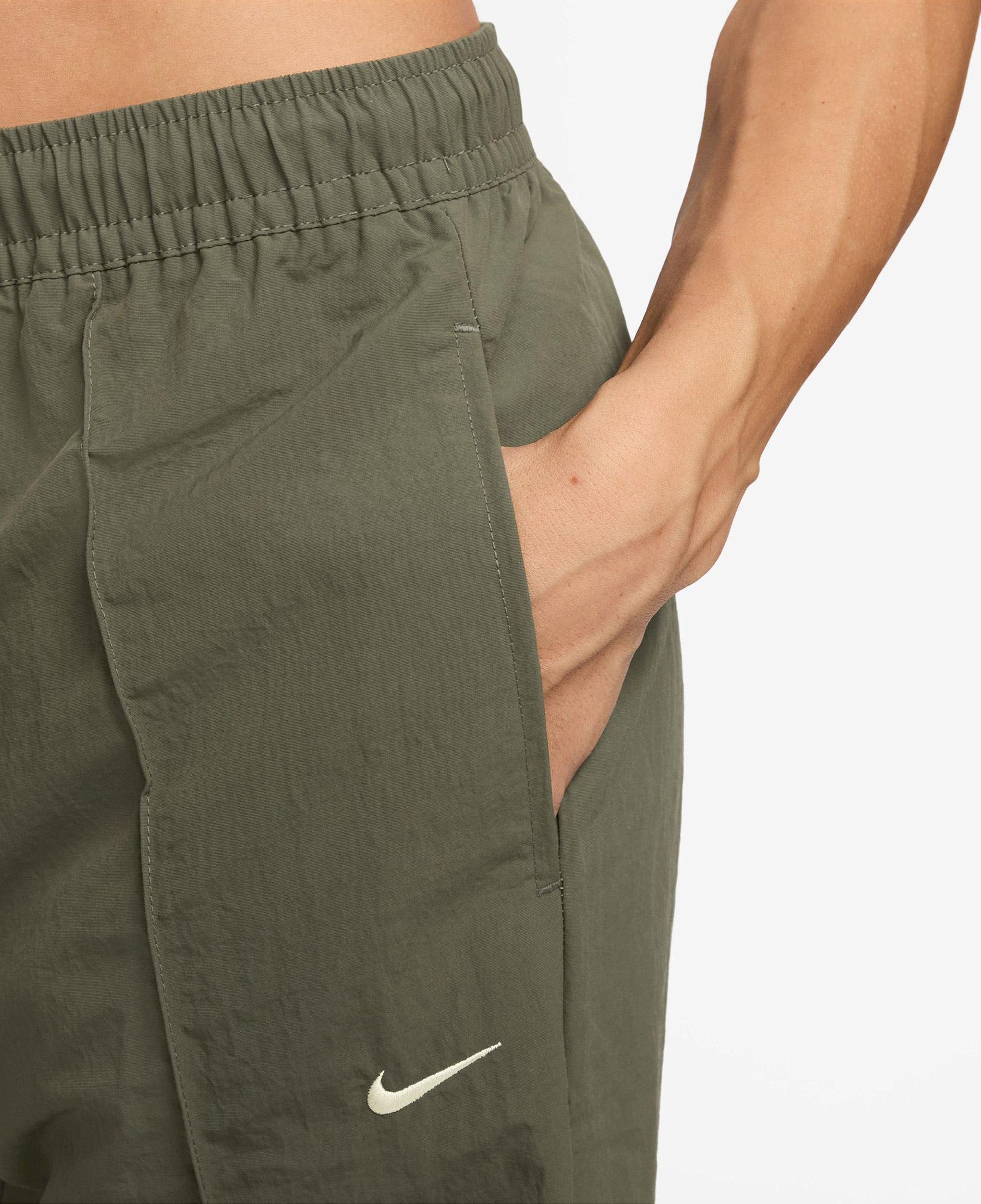 Nike Sportswear Everything Woven Kadın Yeşil Eşofman Altı