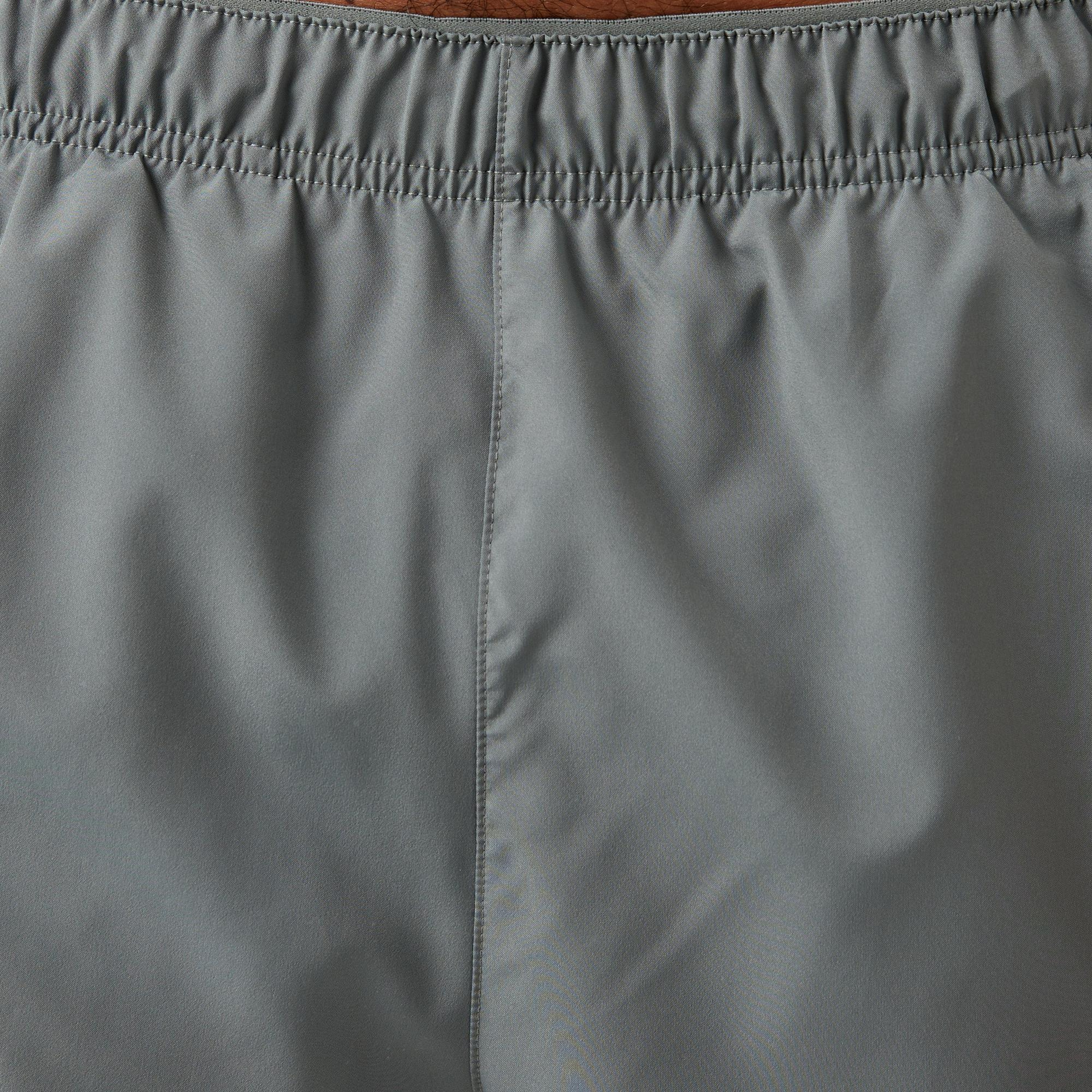 Nike Dri-Fit Challenger 18cm Erkek Gri Şort