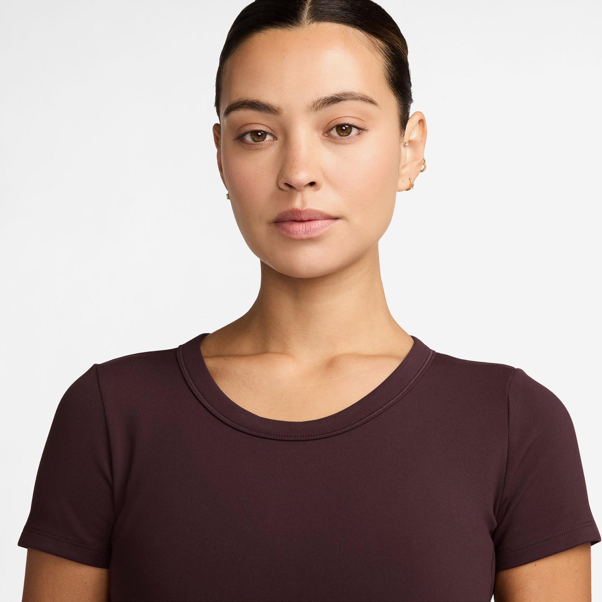 Nike One Fitted Dri-Fit Kadın Bordo Crop T-Shirt