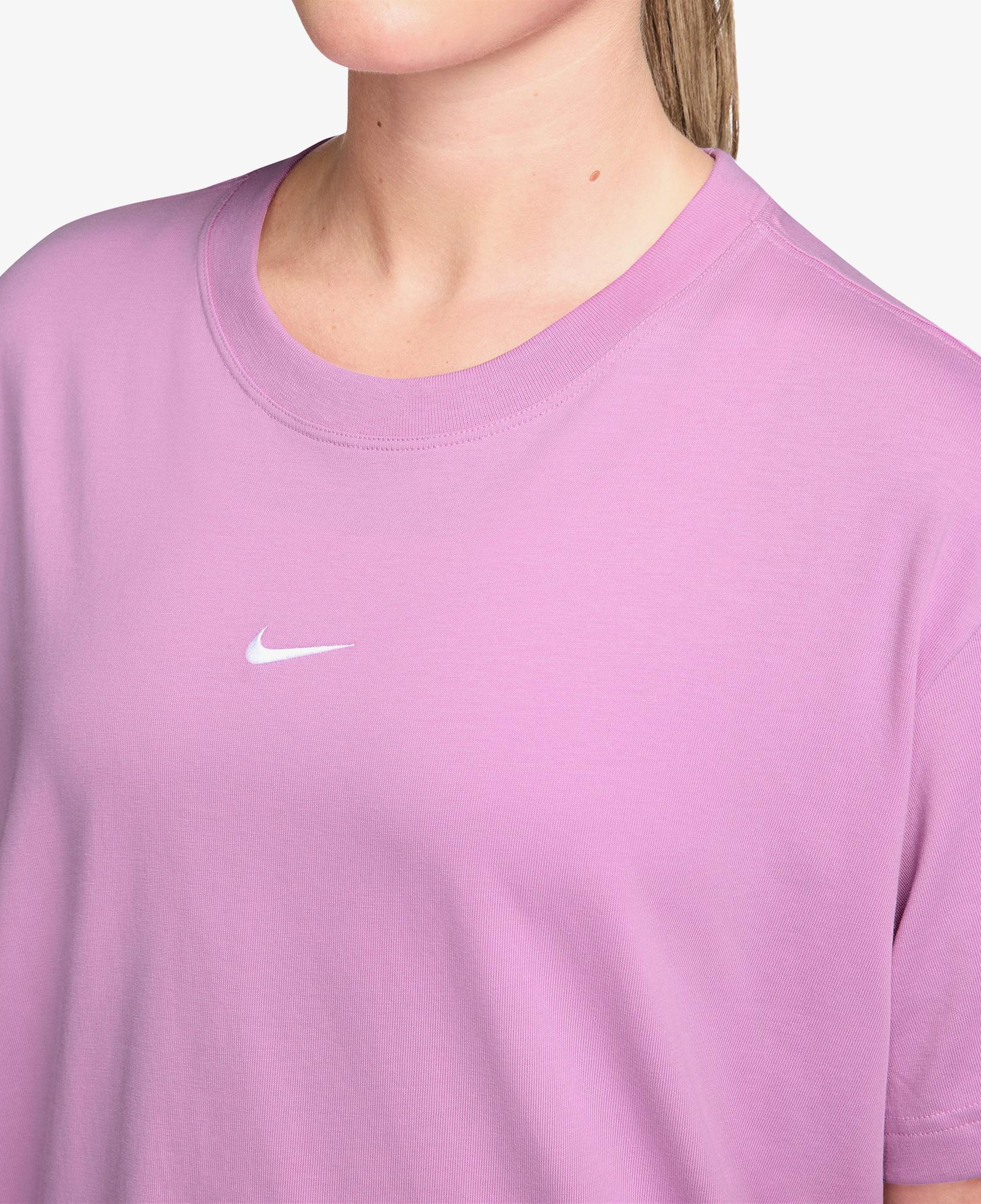 Nike Sportswear Classic Kadın Pembe T-Shirt
