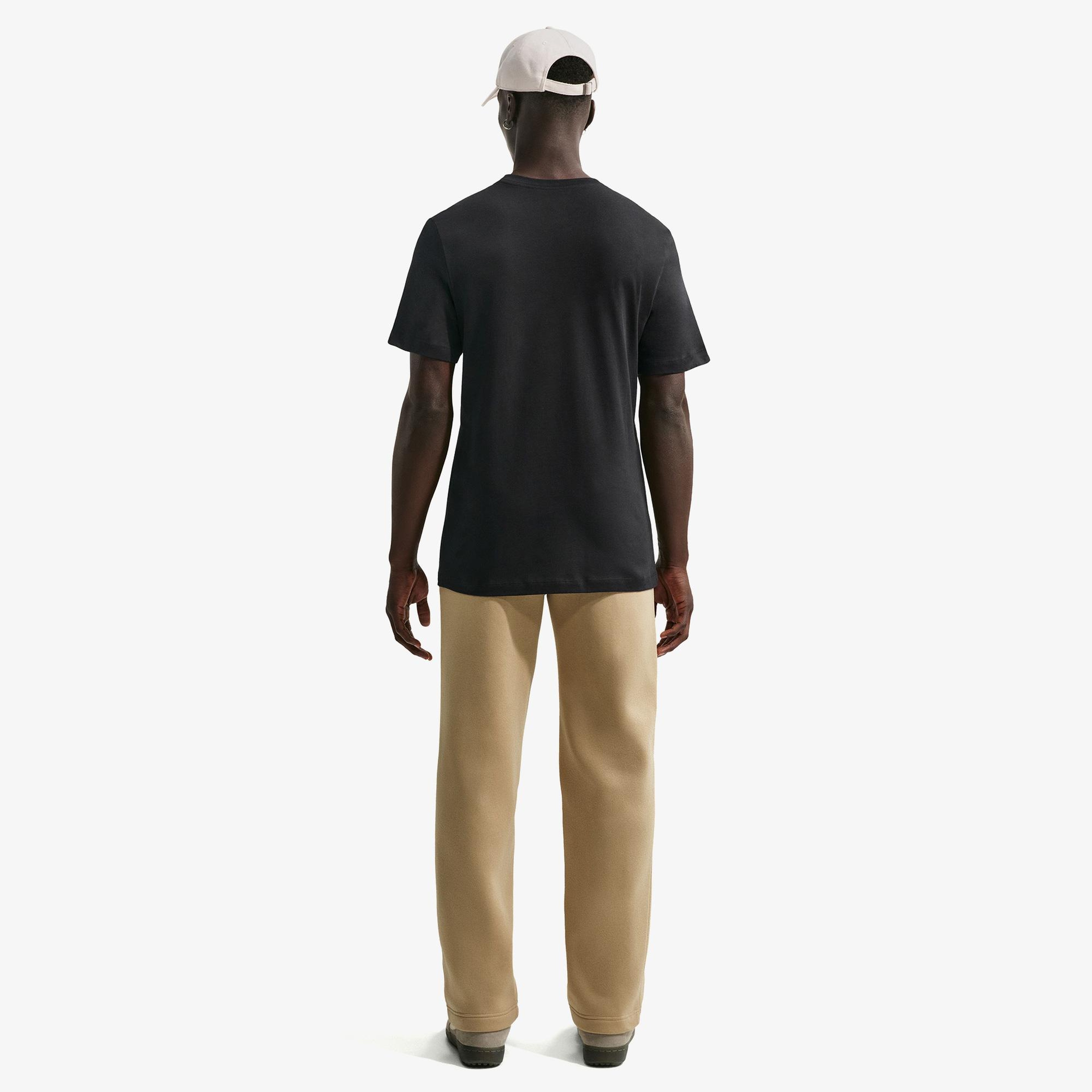 Nike Sportswear Celebrate Erkek Siyah T-Shirt