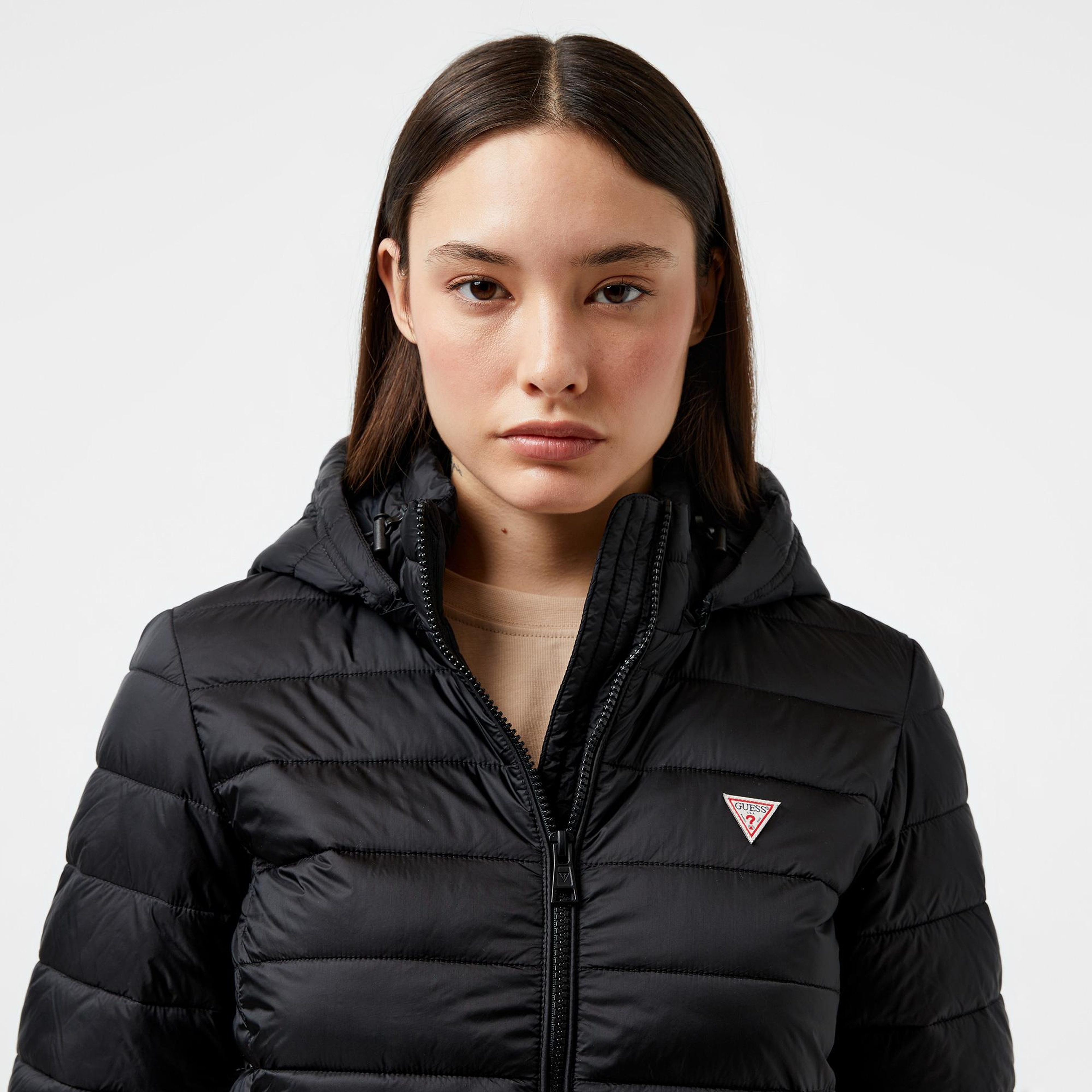 Guess Hooded PufferKadın Siyah Mont