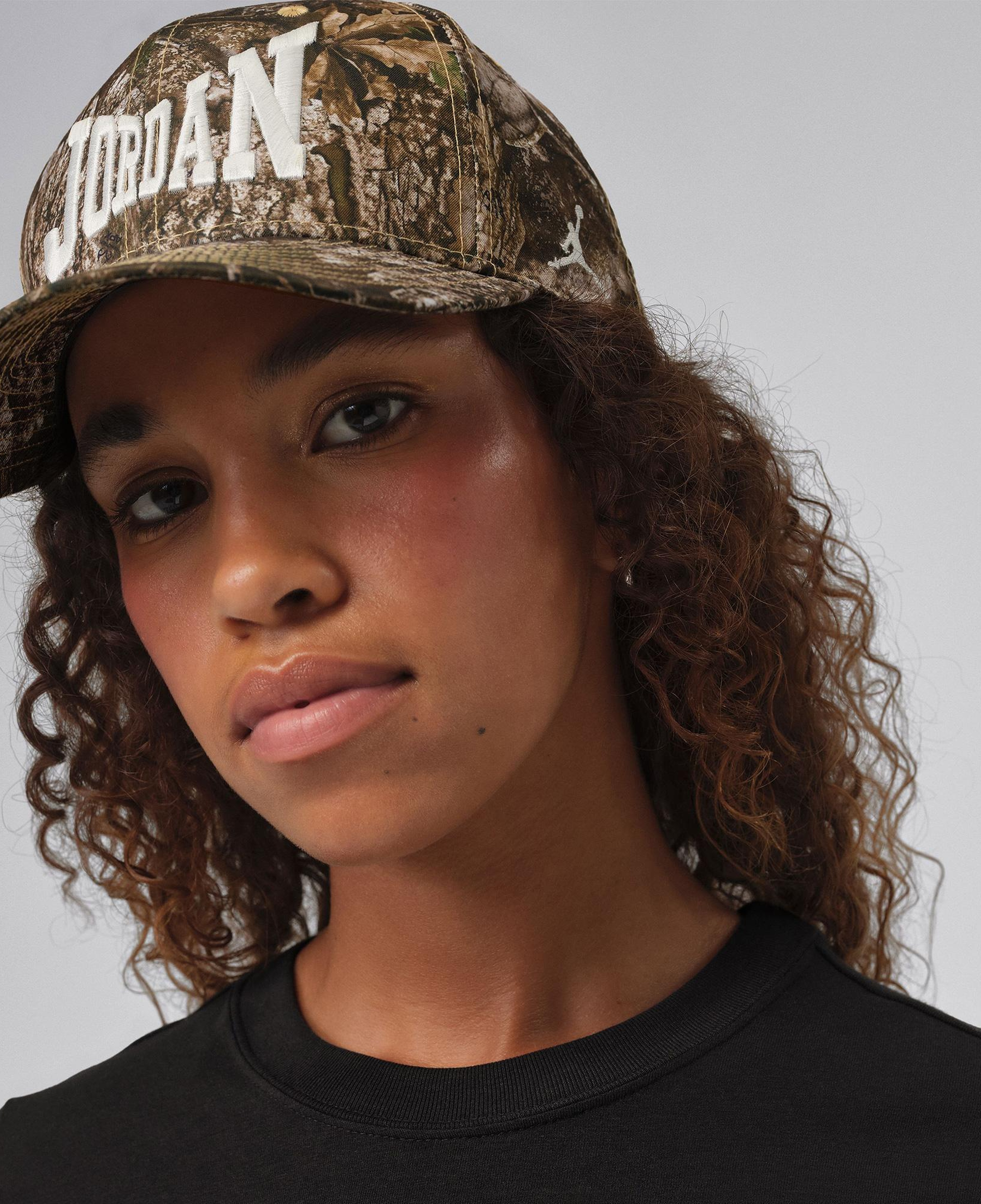 Jordan Essentials Kadın Siyah T-Shirt