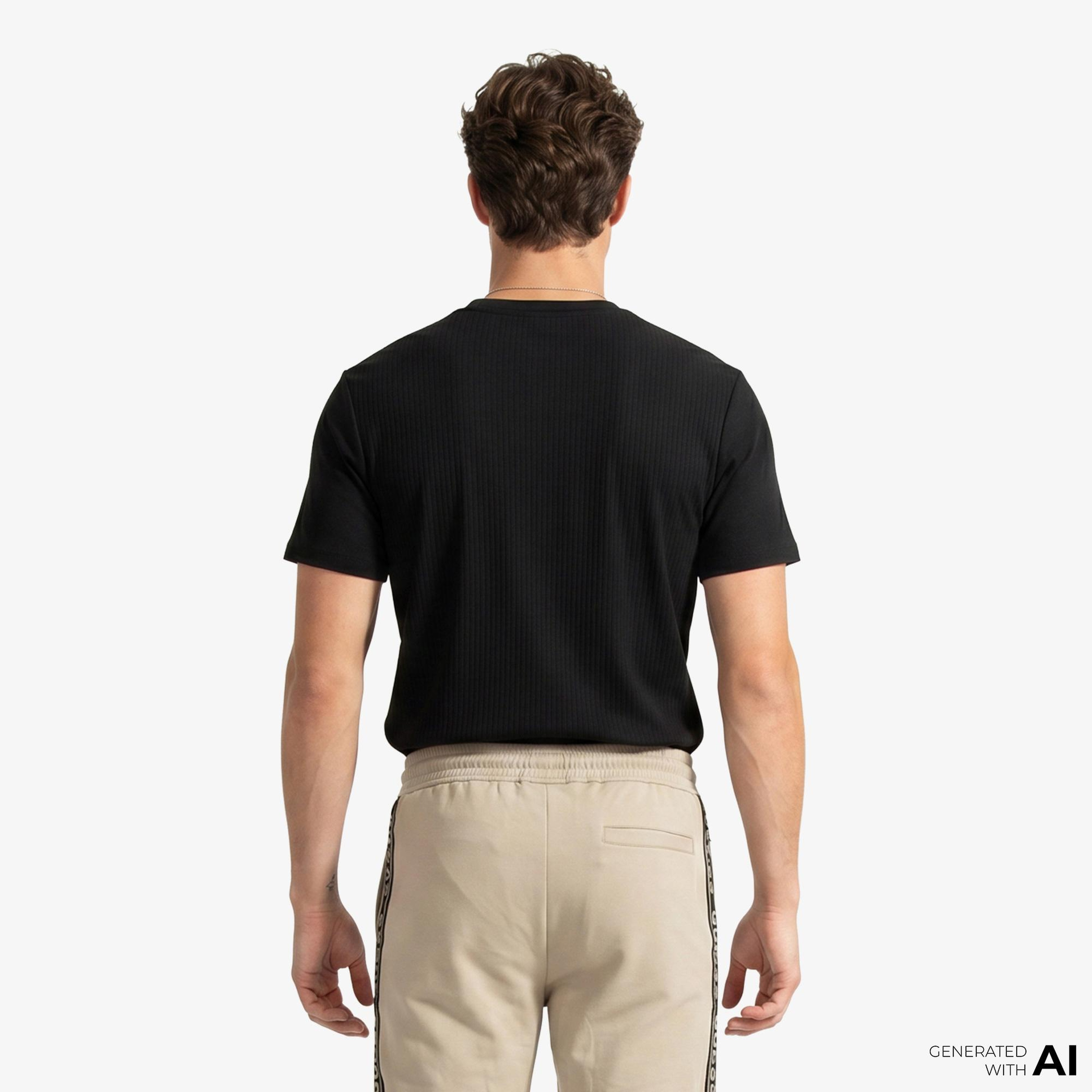 Guess Waffle Slim Fit Erkek Siyah T-Shirt