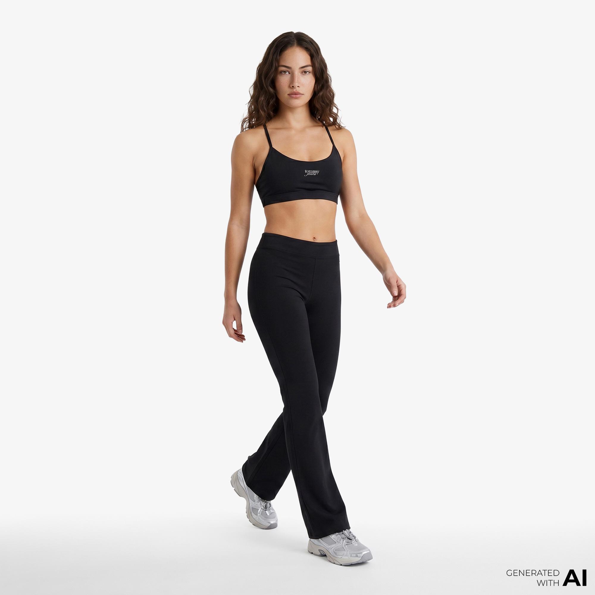 Tommy Hilfiger Body Essentials Kadın Siyah T-Shirt