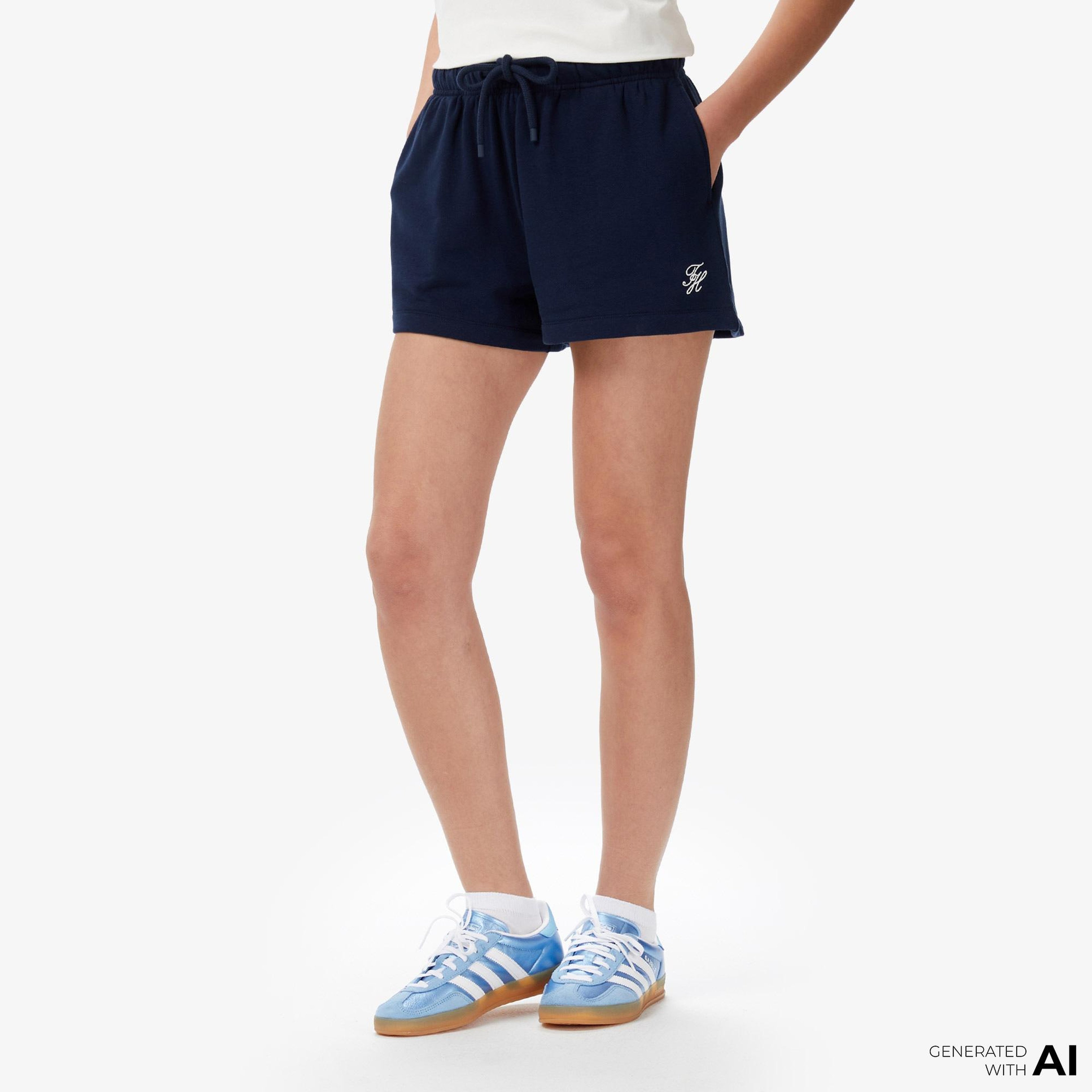 Tommy Hilfiger Script Kadın Lacivert Şort