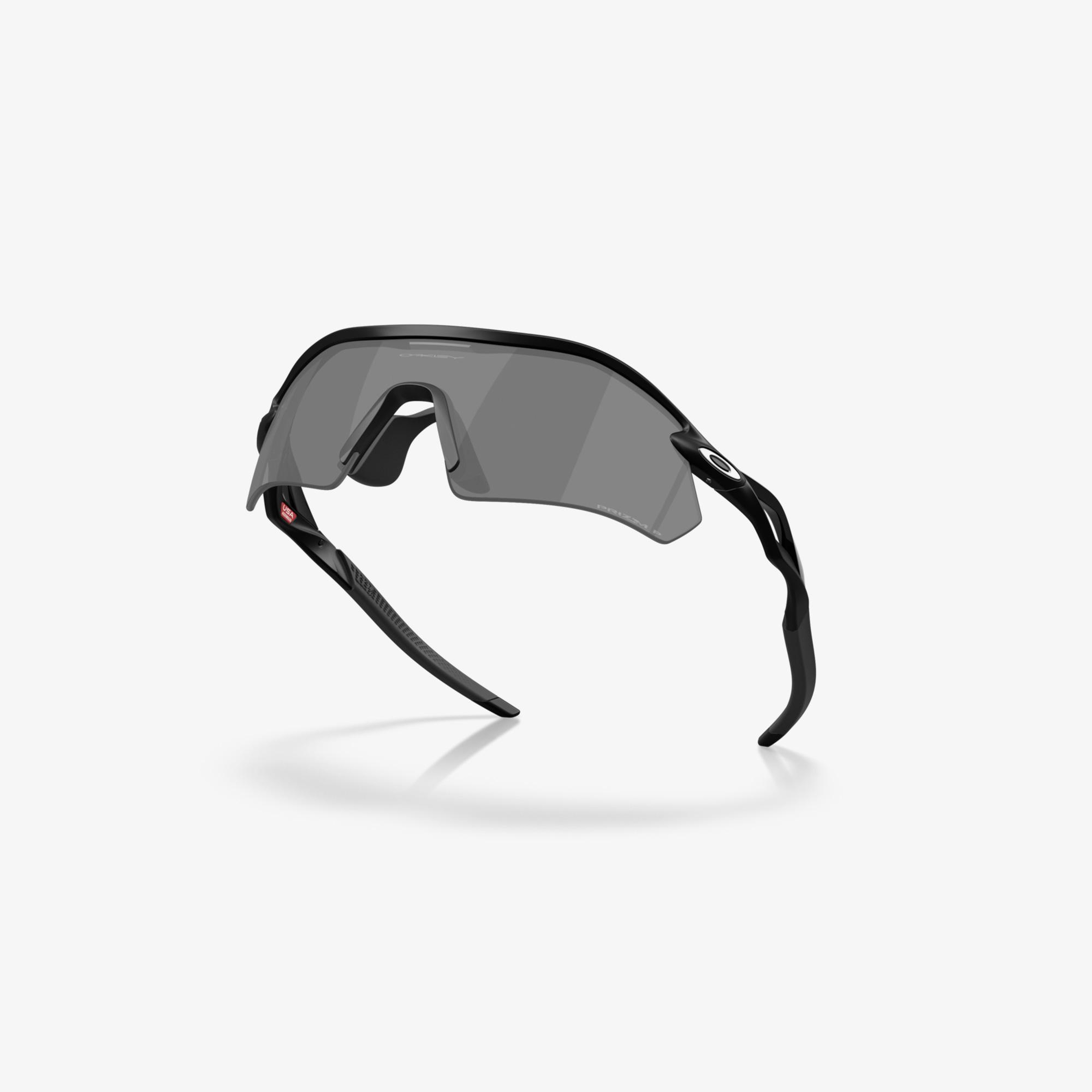 Oakley OO9495D Unisex Siyah Güneş Gözlüğü