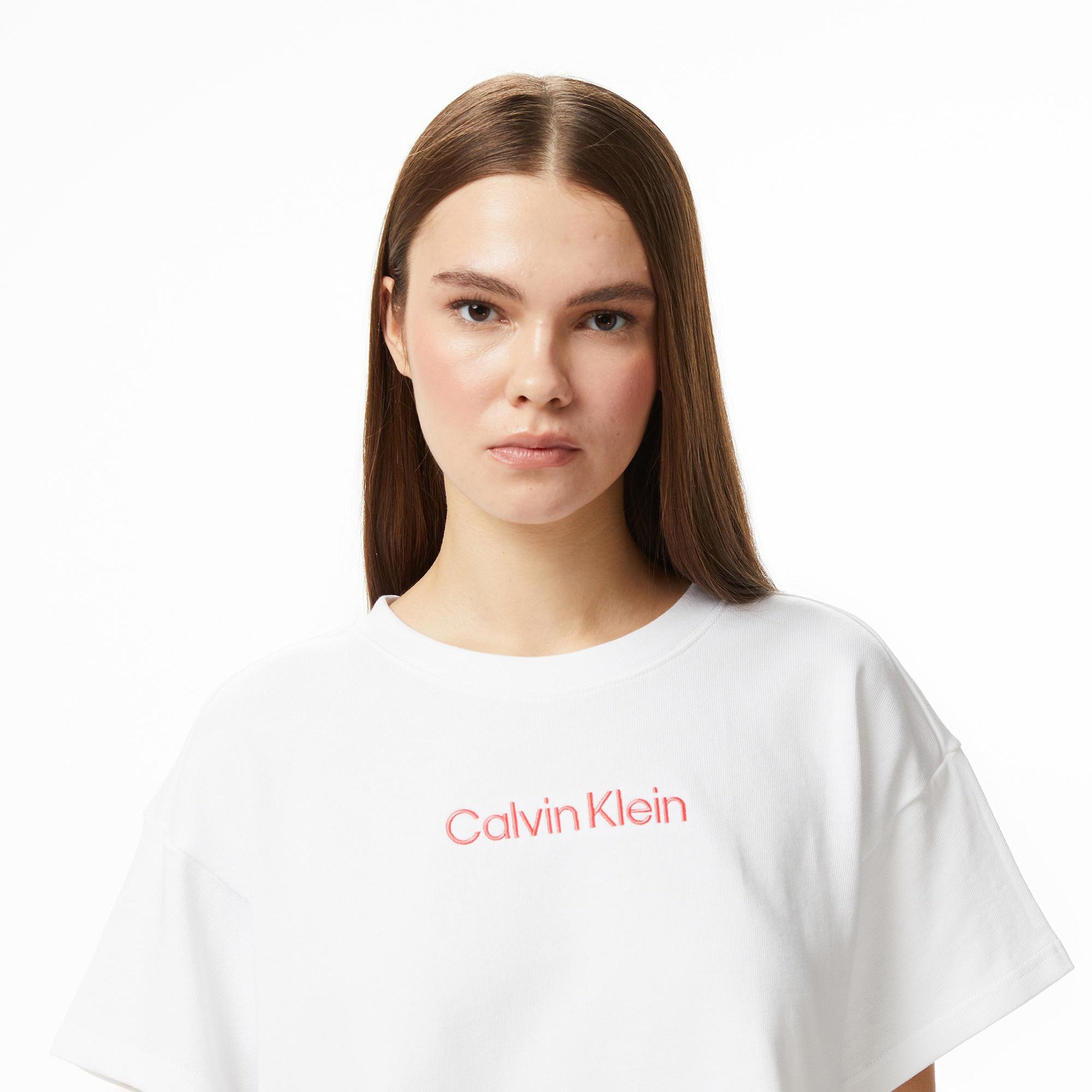 Calvin Klein Cropped Kadın Beyaz T-Shirt
