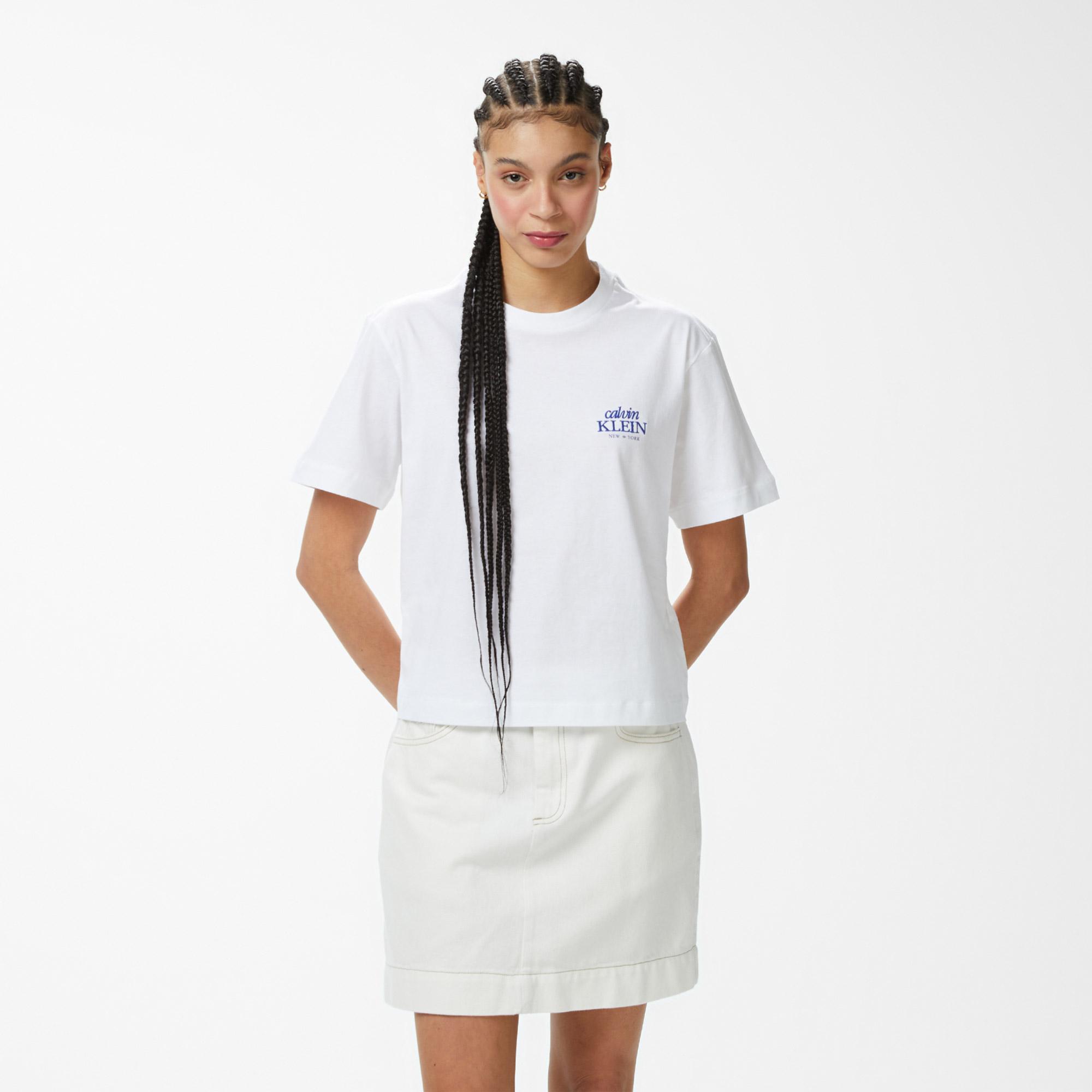 Calvin Klein Boxy Graphic Kadın Beyaz T-Shirt