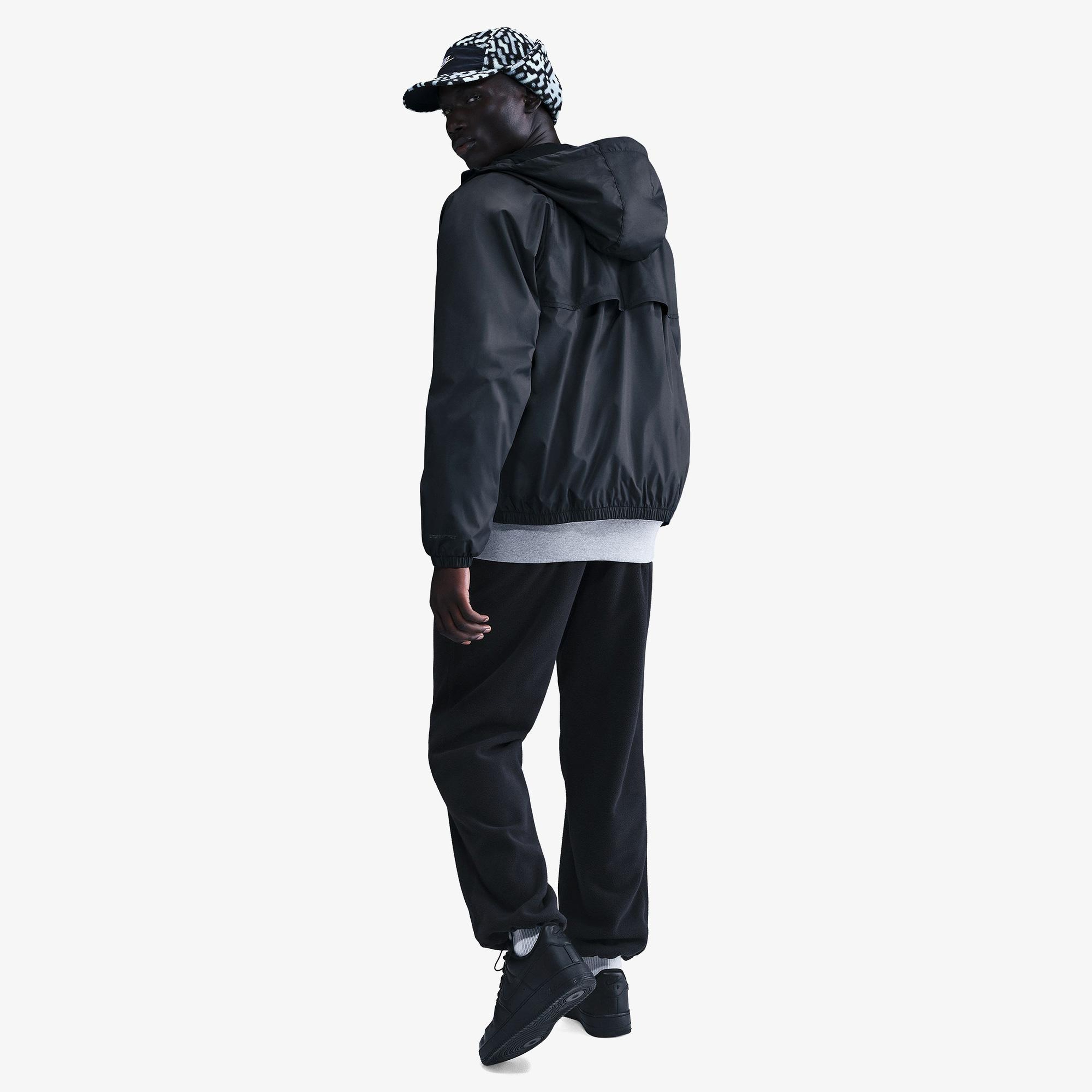 Nike Windrunner Erkek Siyah Ceket
