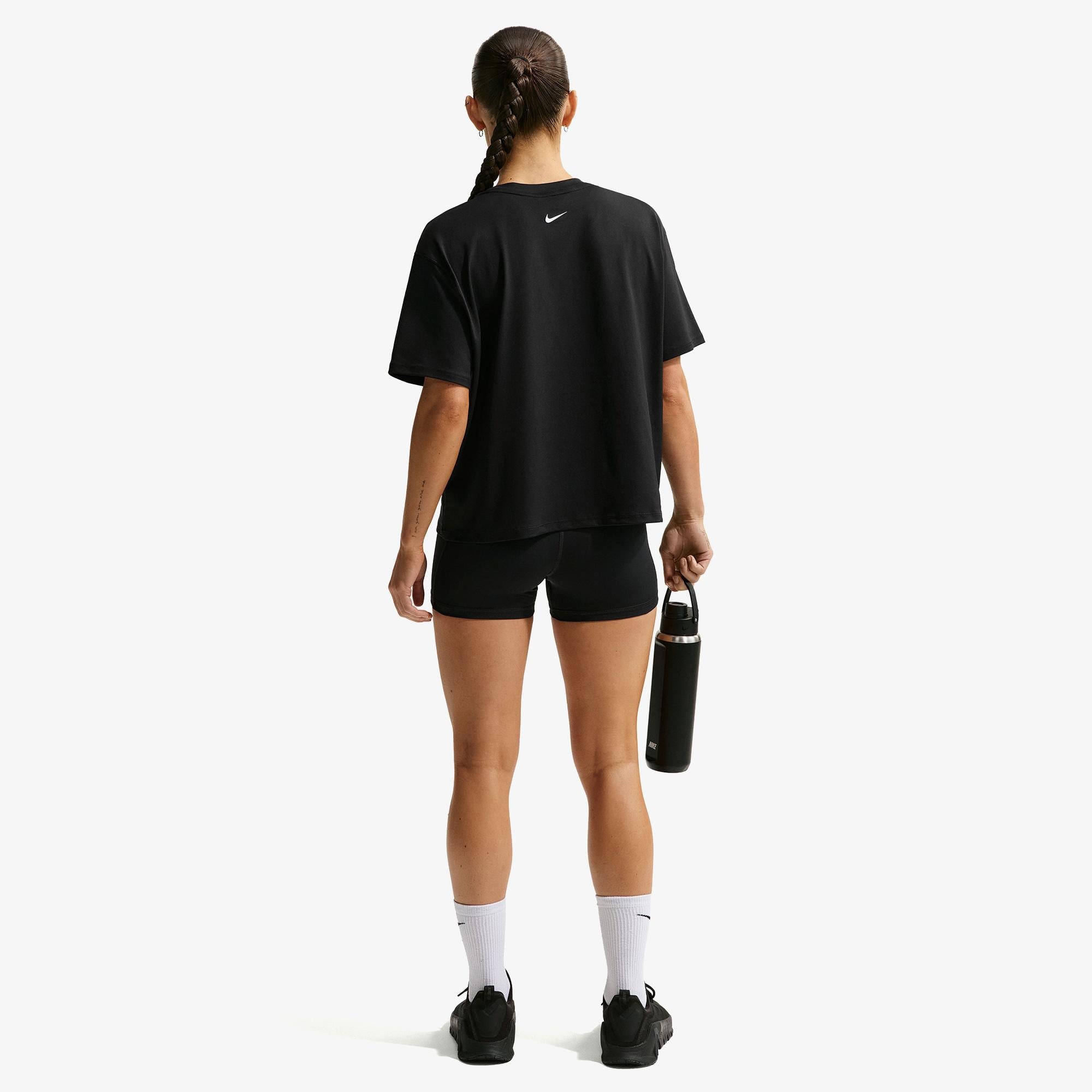Nike Pro Dri-Fit 365 8 cm Kadın Siyah Kısa Tayt