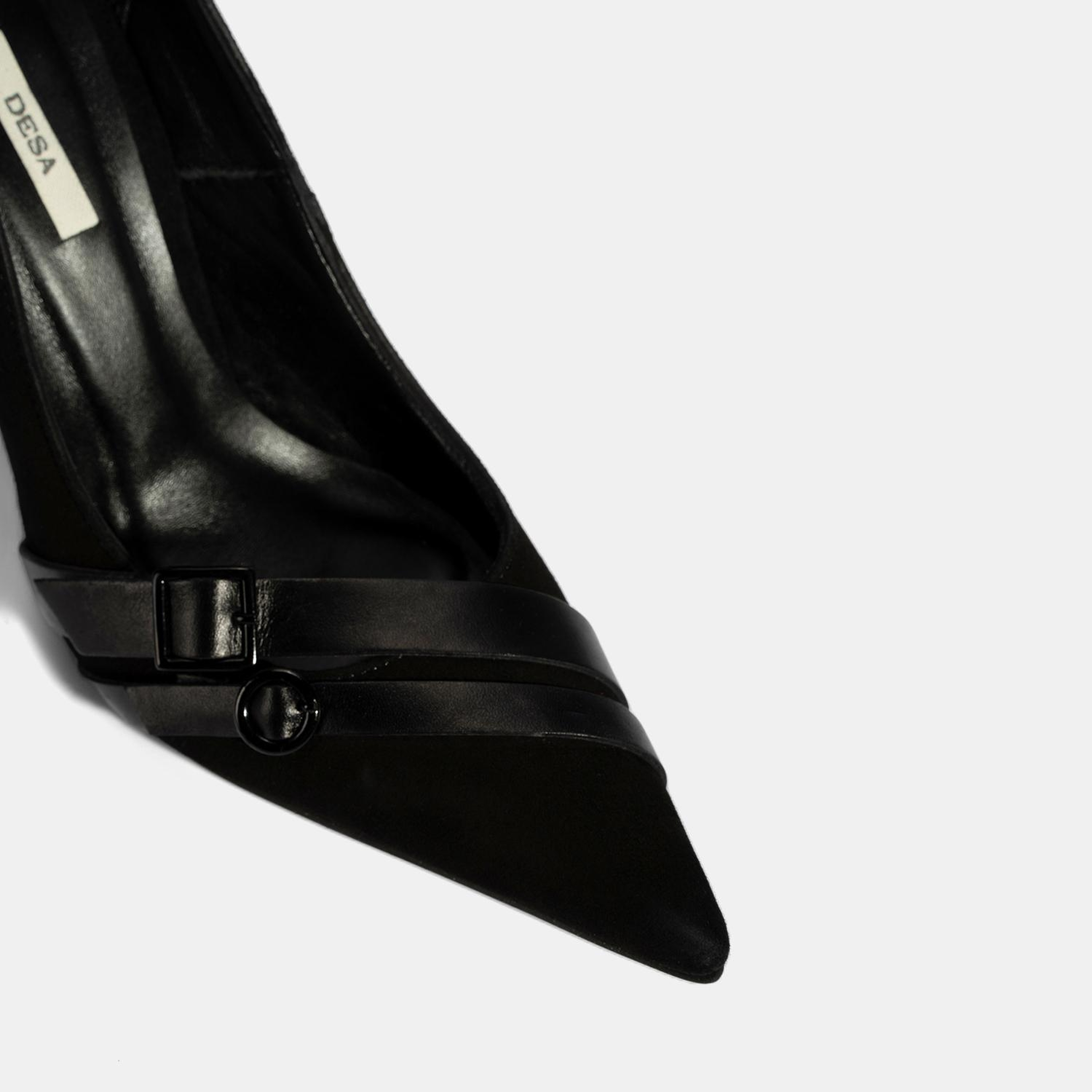 Kadın Siyah Metal Toka Detaylı Süet Stiletto