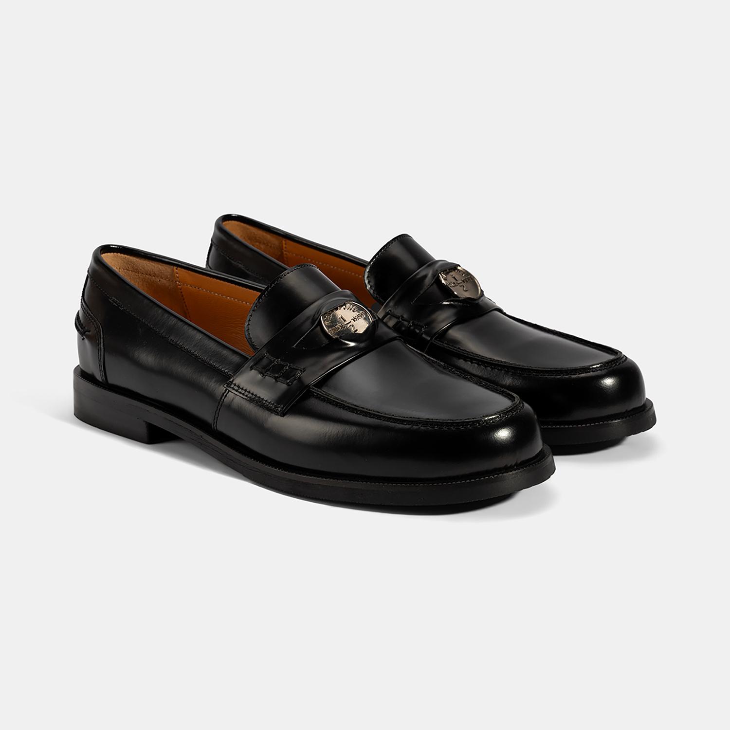 Kadın Siyah Metal Toka Detaylı Deri Loafer