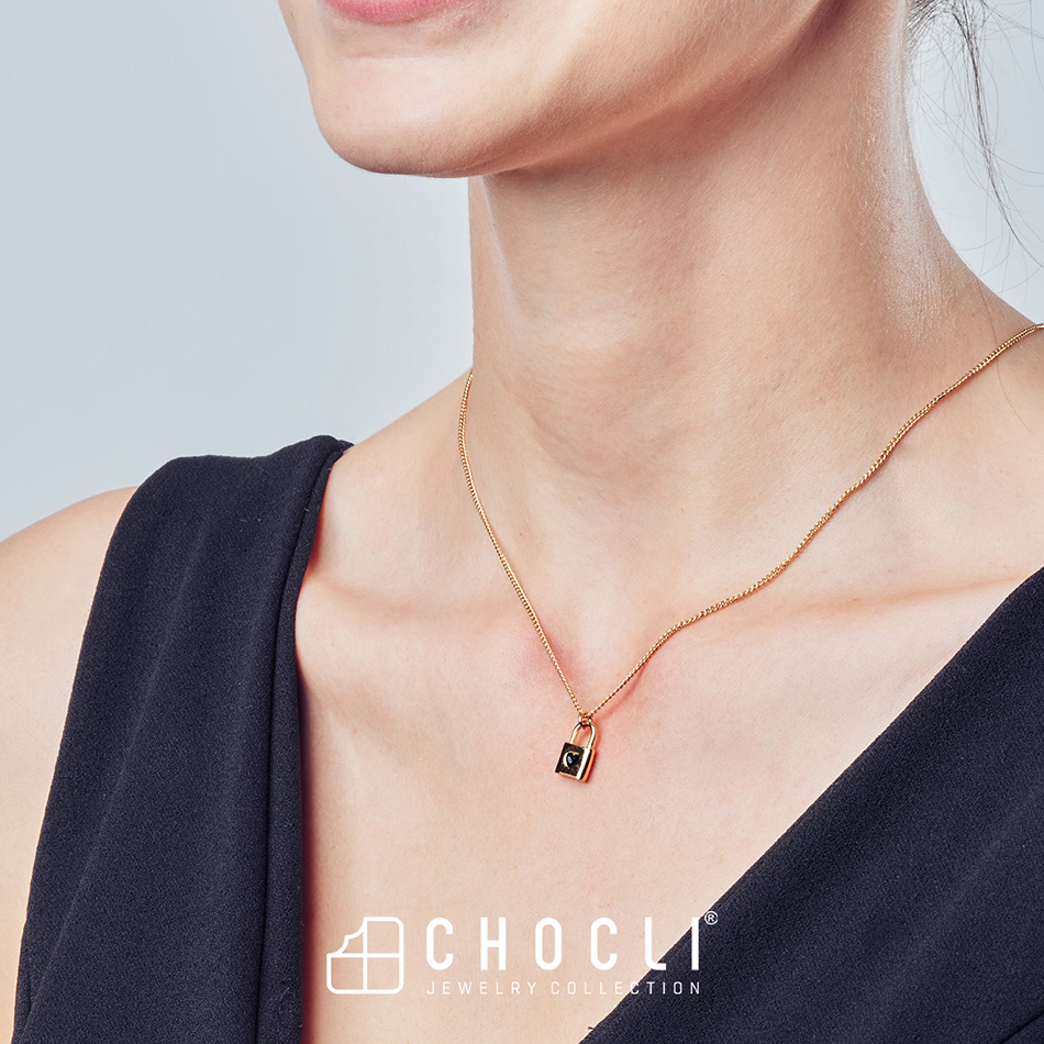 Chocli 18 Ayar Altın Kaplama Kilit Kolye