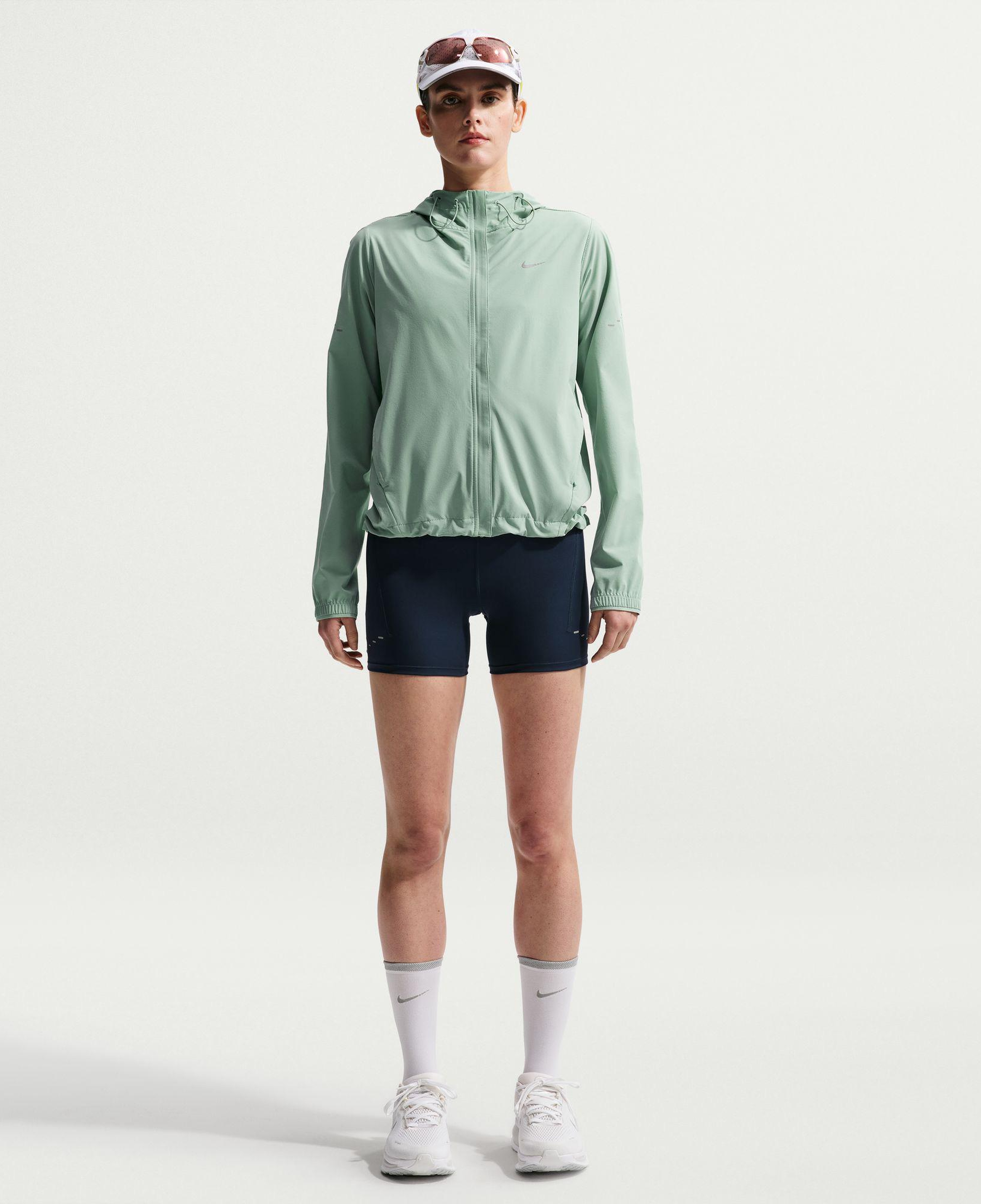 Nike Swift Repel Kadın Yeşil Ceket