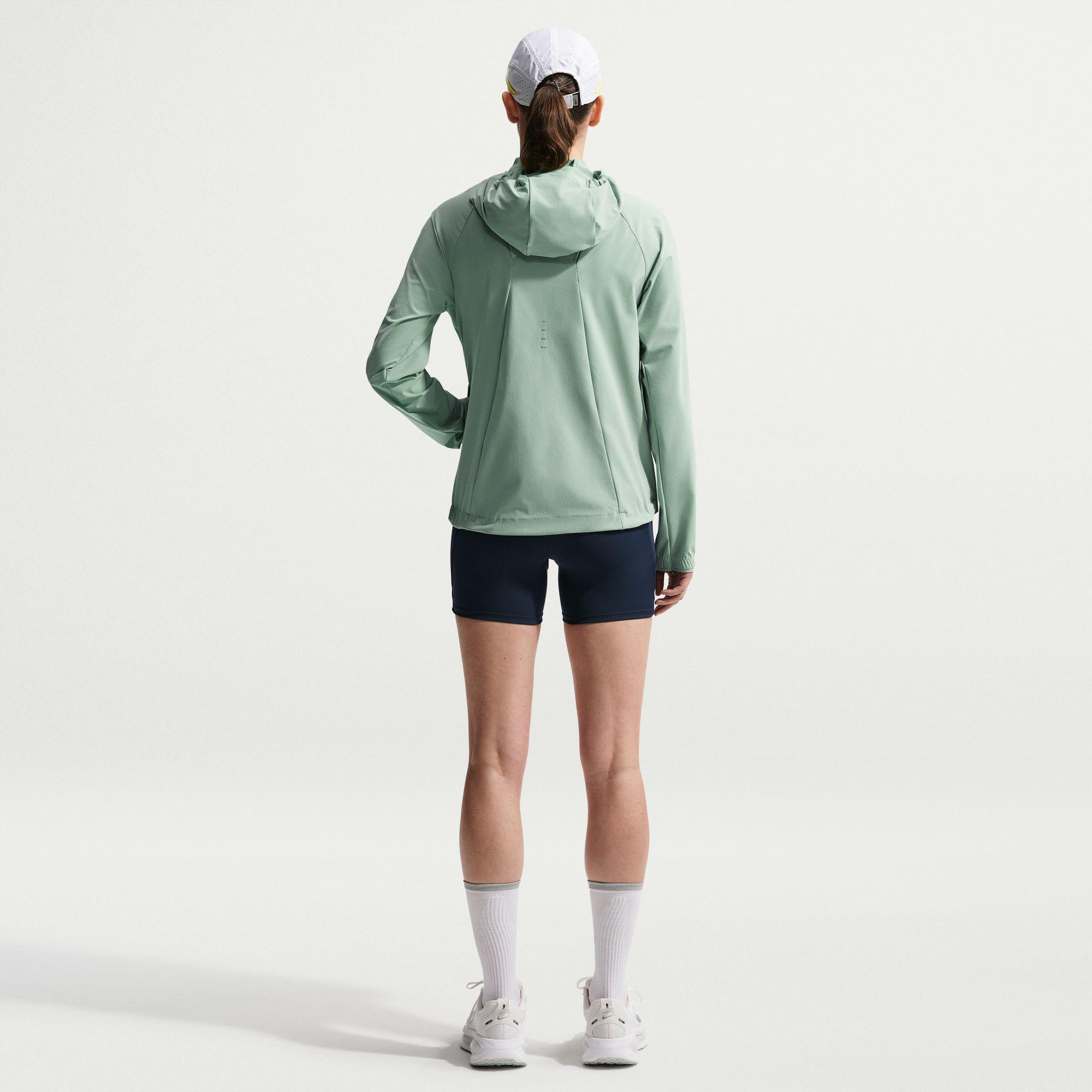 Nike Swift Repel Kadın Yeşil Ceket