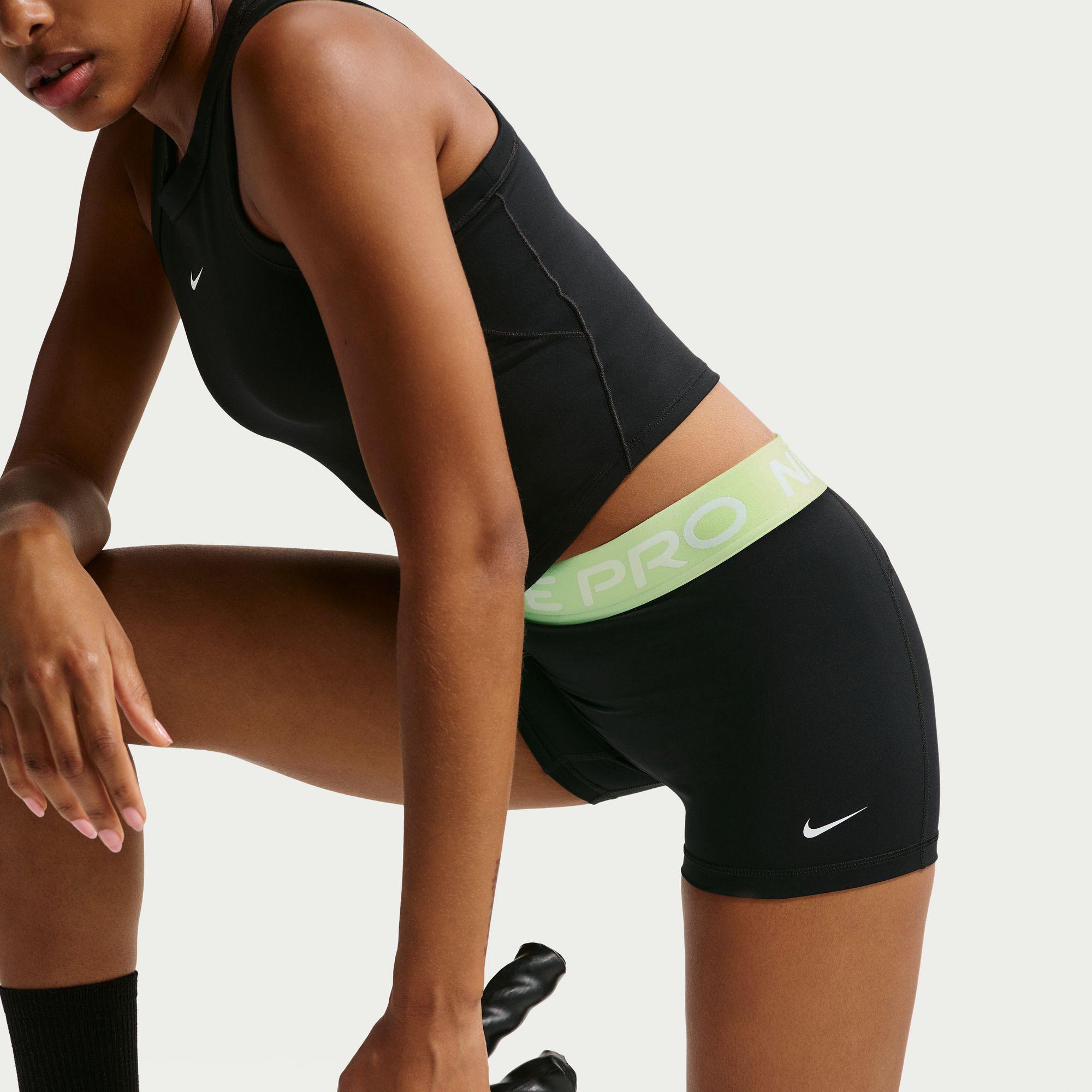Nike Pro Dri-Fit 365 Mid Rise 8 cm Kadın Siyah Kısa Tayt
