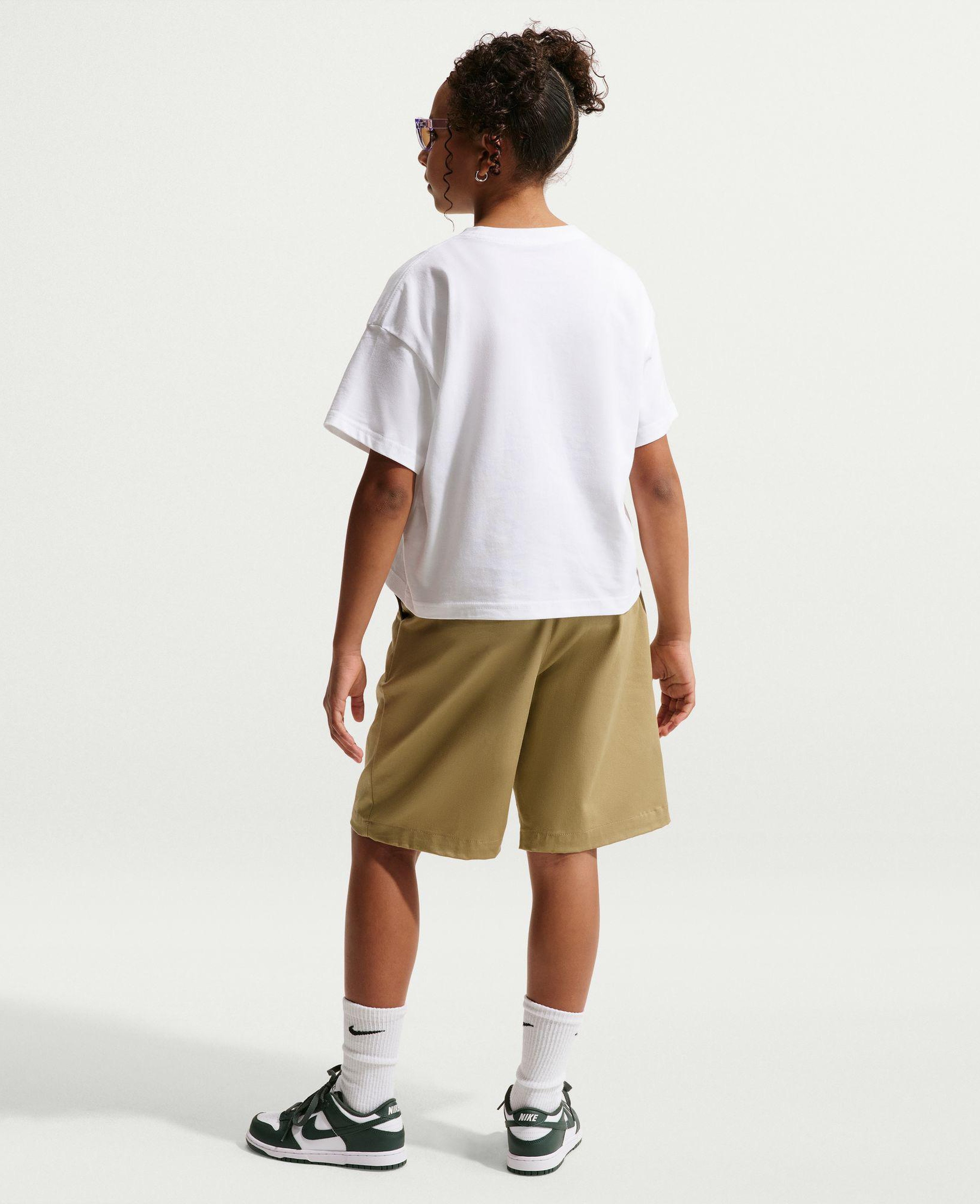 Nike Sportswear Boxy Camp Çocuk Beyaz T-Shirt