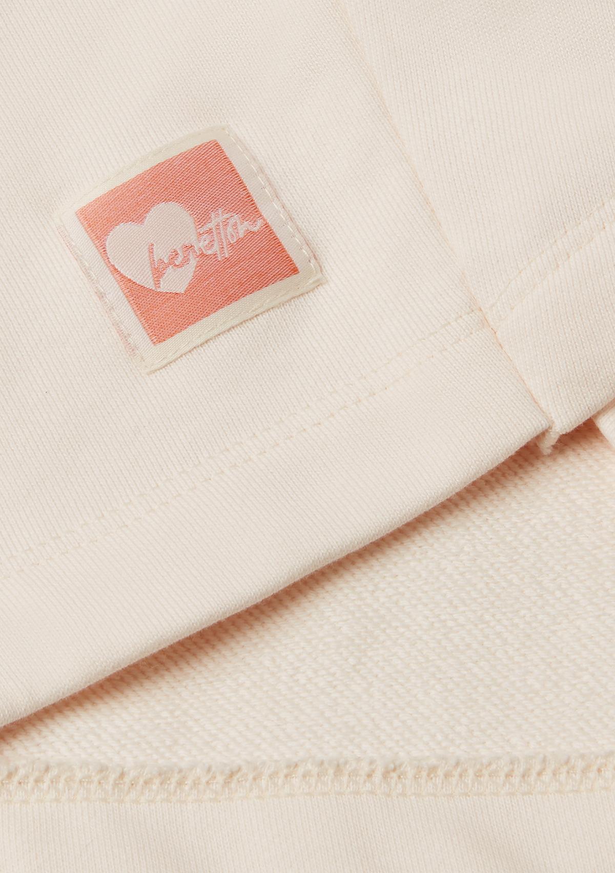 Kız Çocuk Ekru Arkası Logo Etiketli Kapüşonlu Relax Fit Sweatshirt