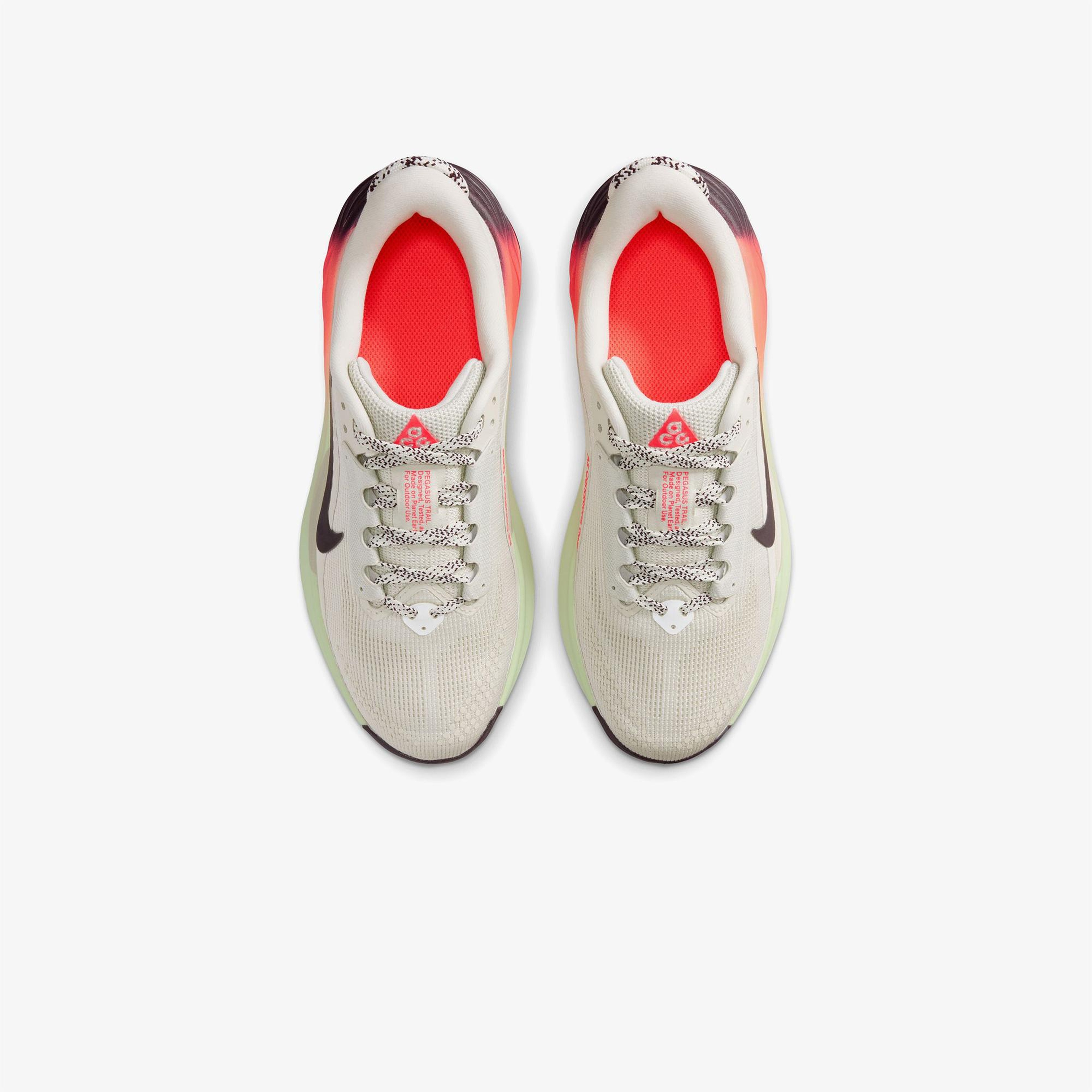 Nike ACG Pegasus Trail Krem Rengi Koşu Ayakkabısı