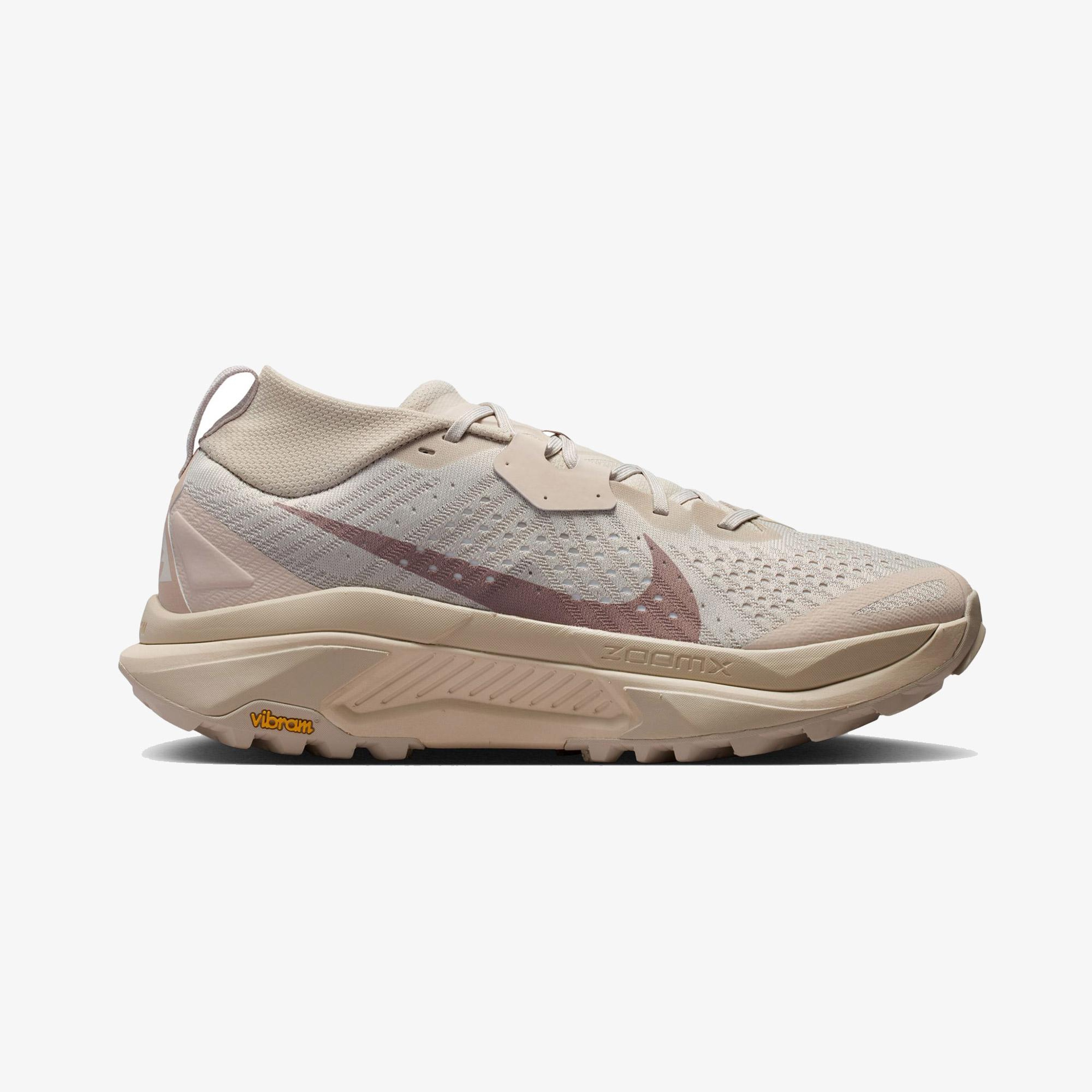 Nike ACG Zegama Trail Erkek Bej Spor Ayakkabı
