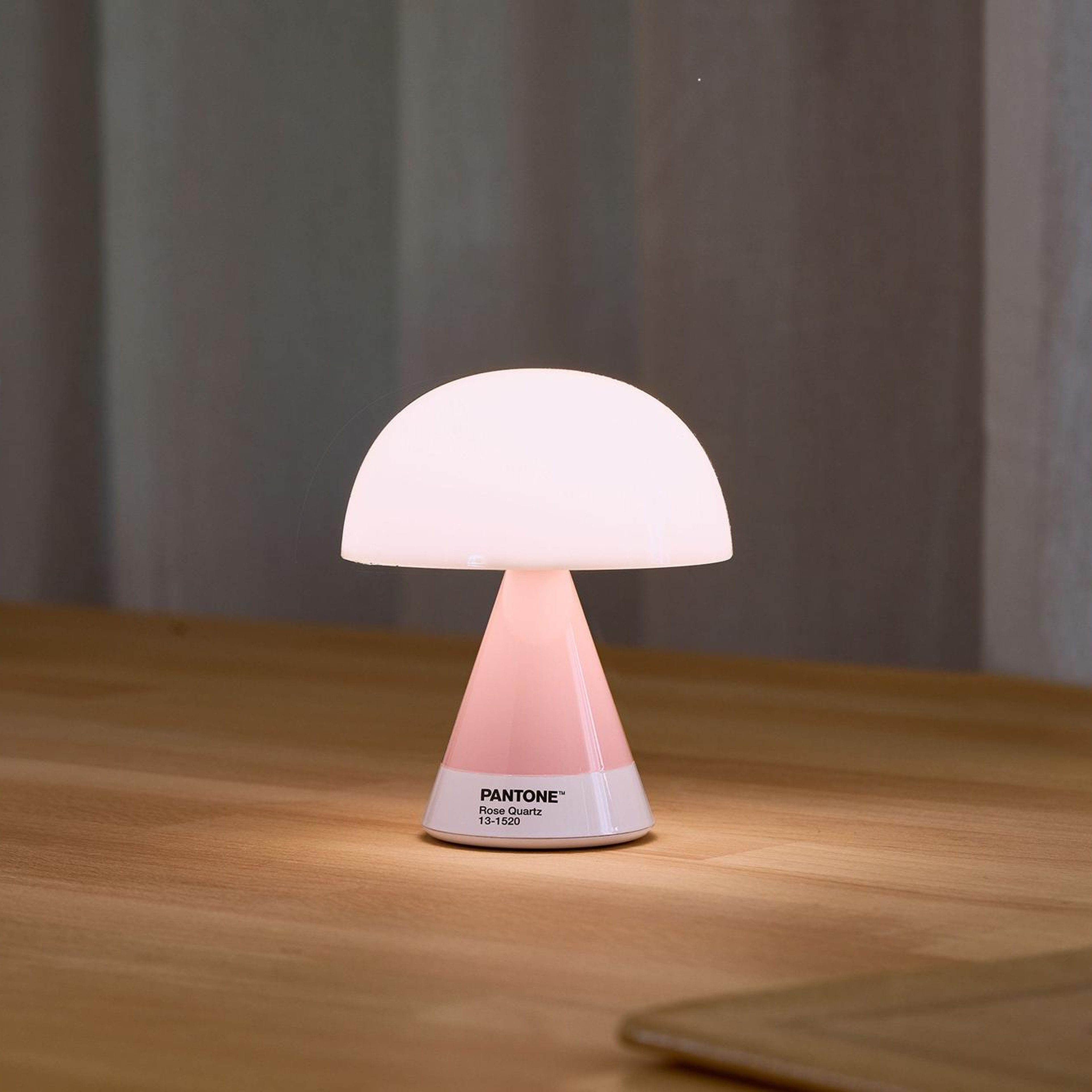 Lexon x Pantone Mina M Led Lamba Açık Pembe