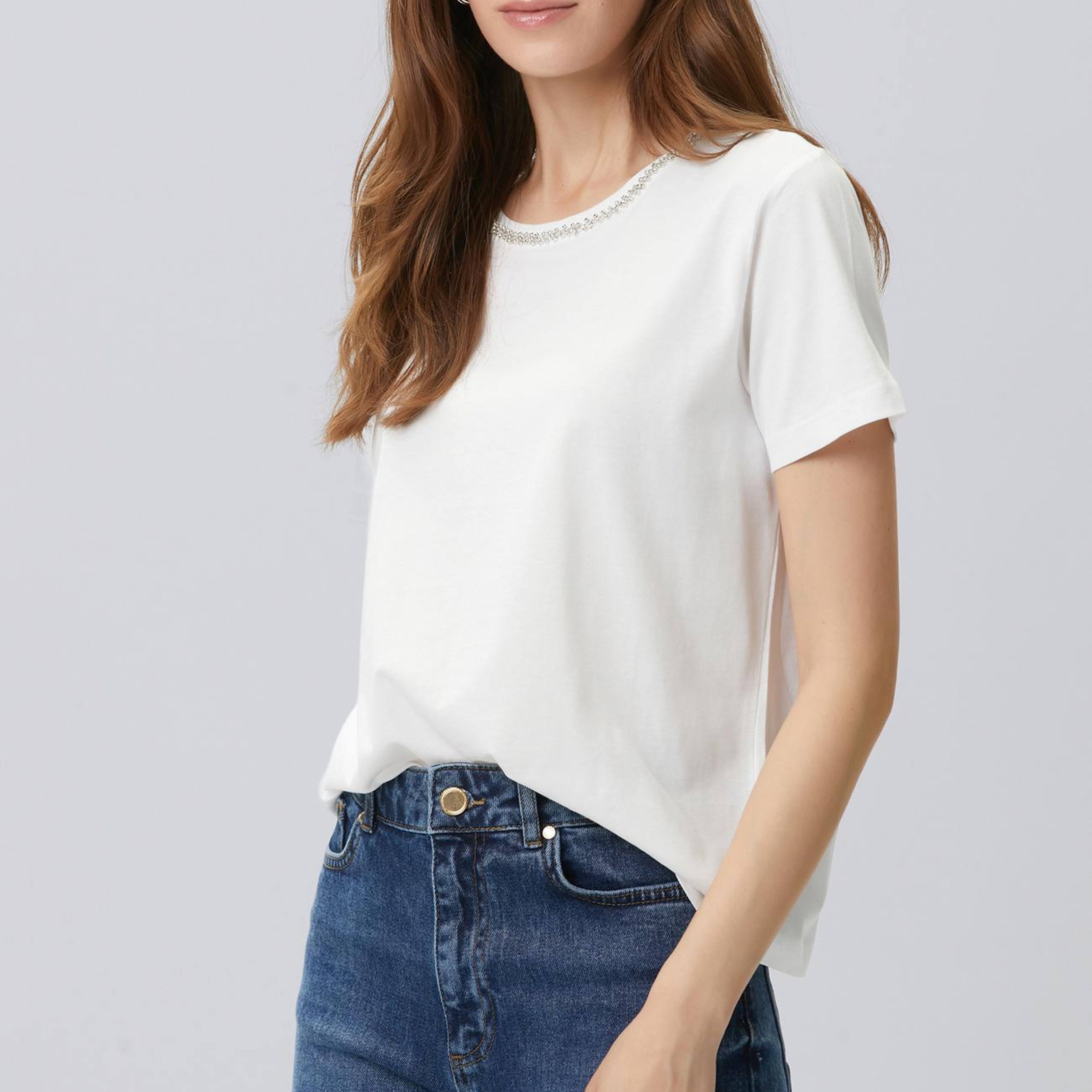Network Kadın Beyaz Yakası Taşlı T-shirt