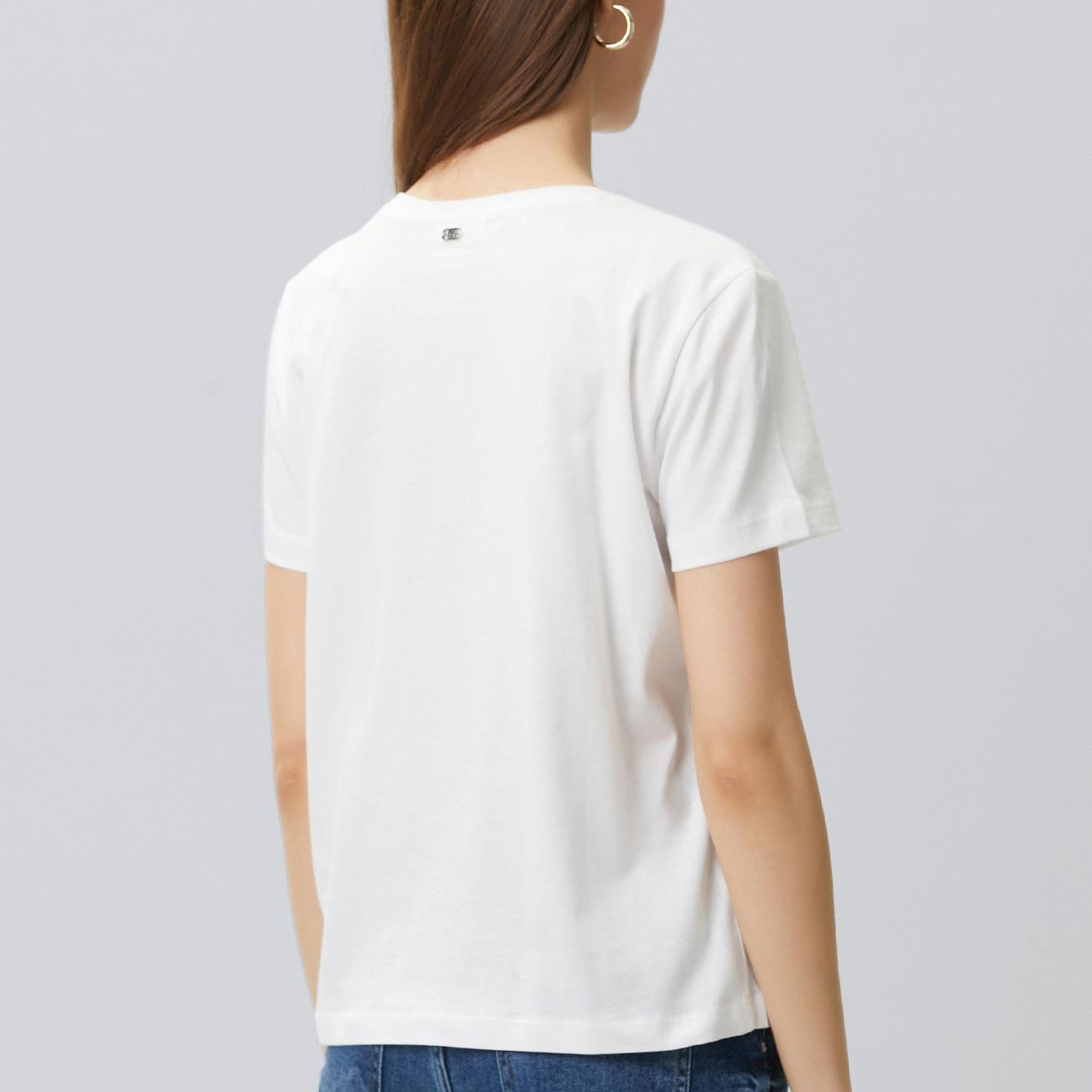 Network Kadın Beyaz Yakası Taşlı T-shirt
