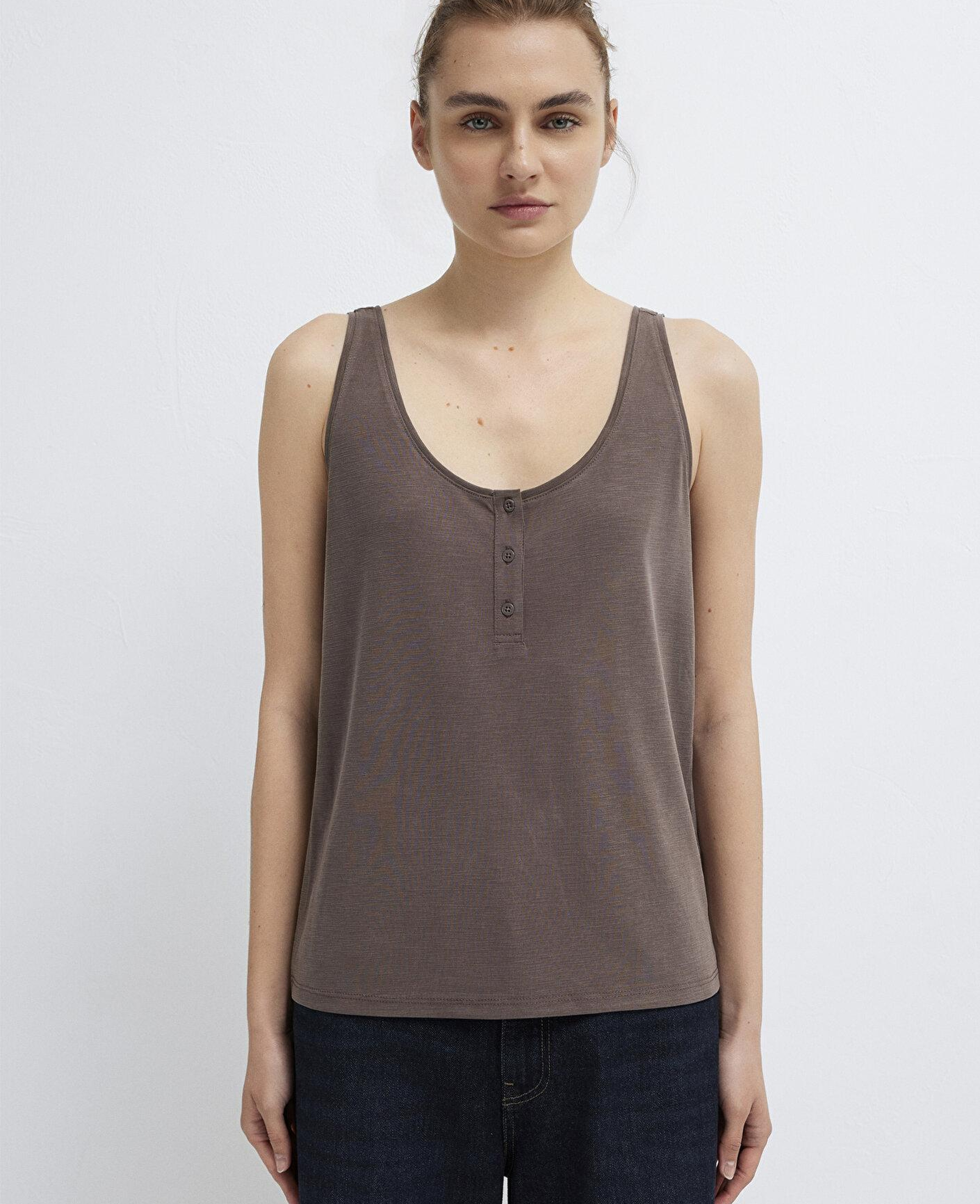 Mavi Düğmeli Kahverengi Atlet Slim Fit / Dar Kesim 1613339-87537