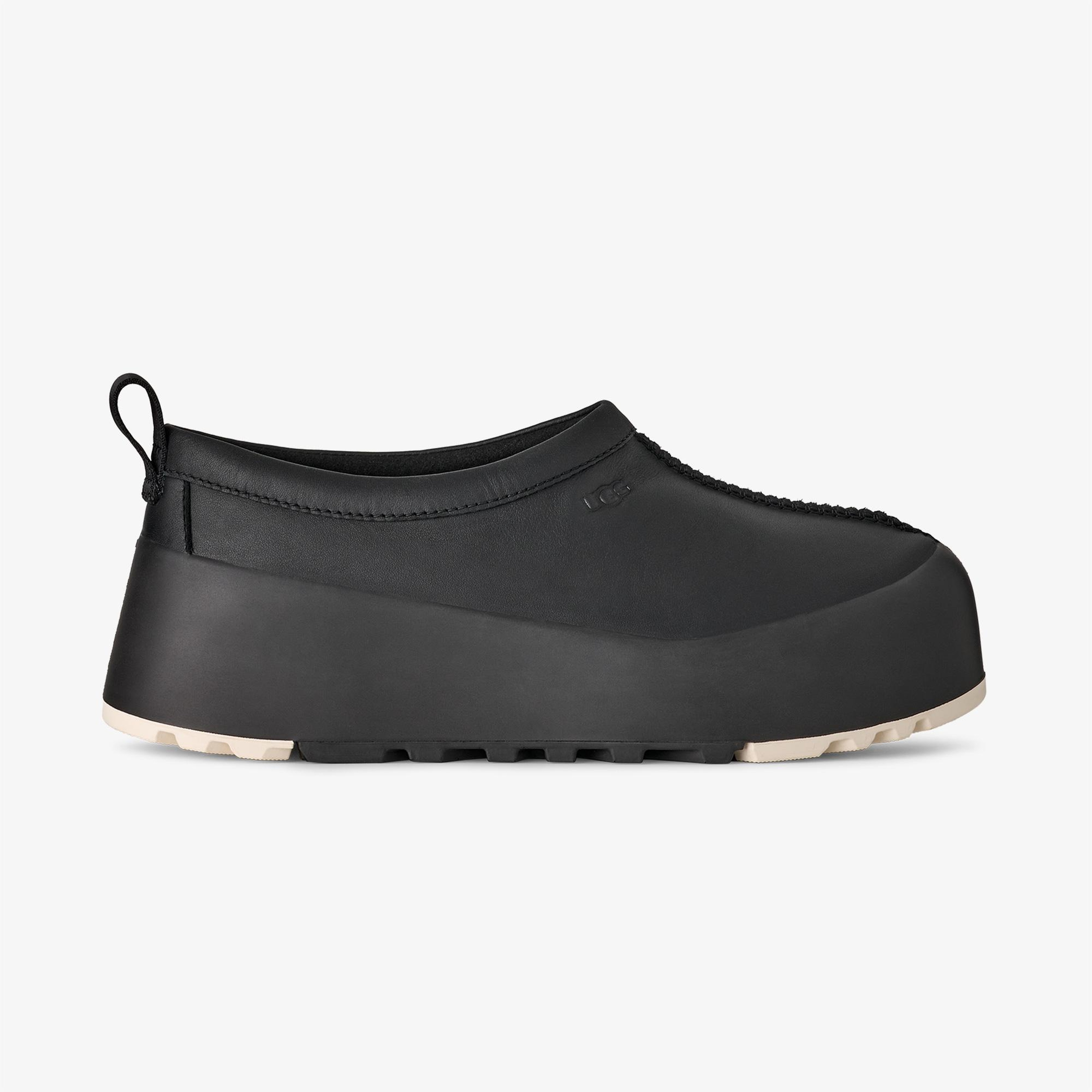 UGG Tasman Streetscape Kadın Siyah Terlik