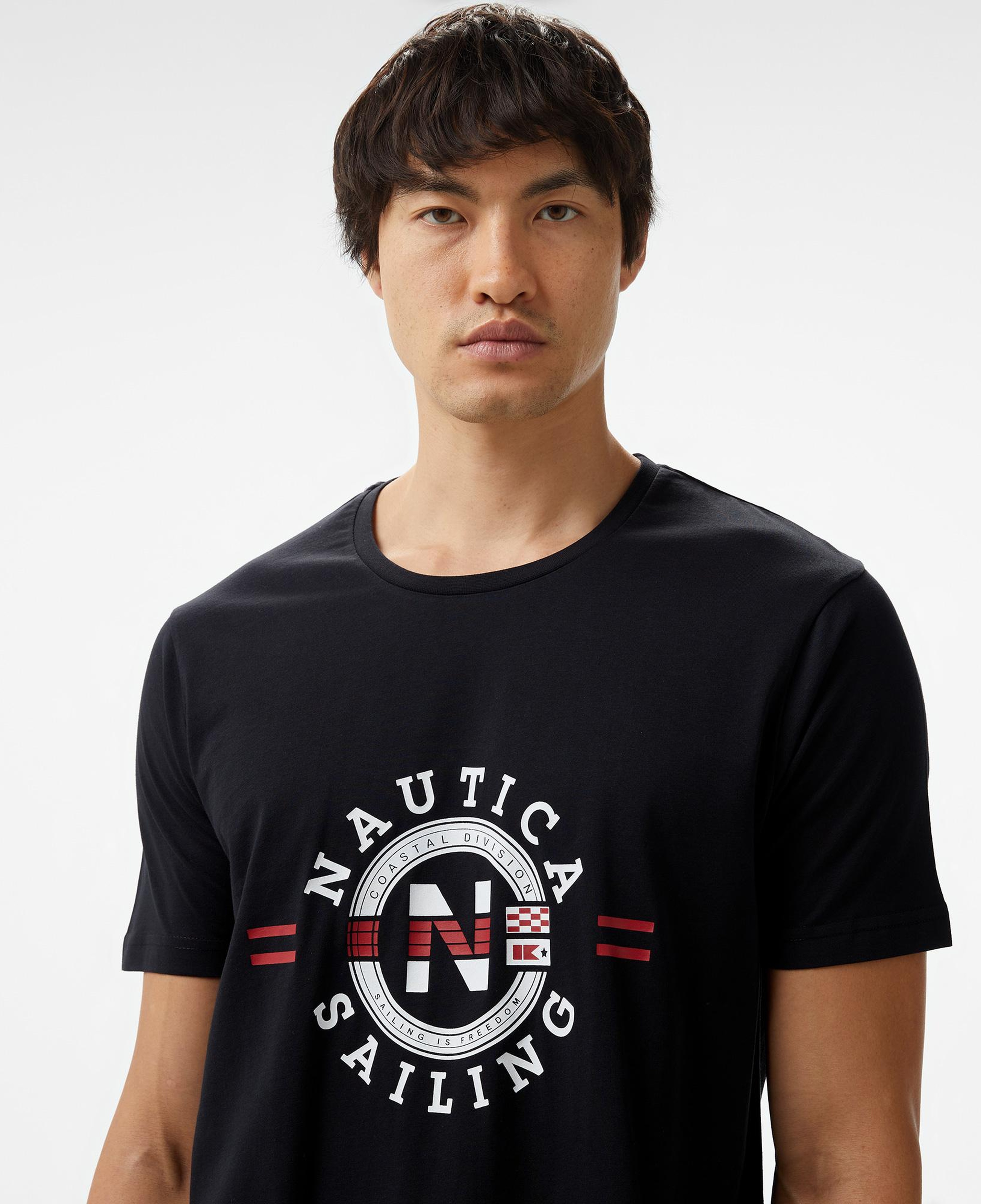 Nautica Erkek Siyah Standart Fit Kısa Kollu Baskılı T-Shirt