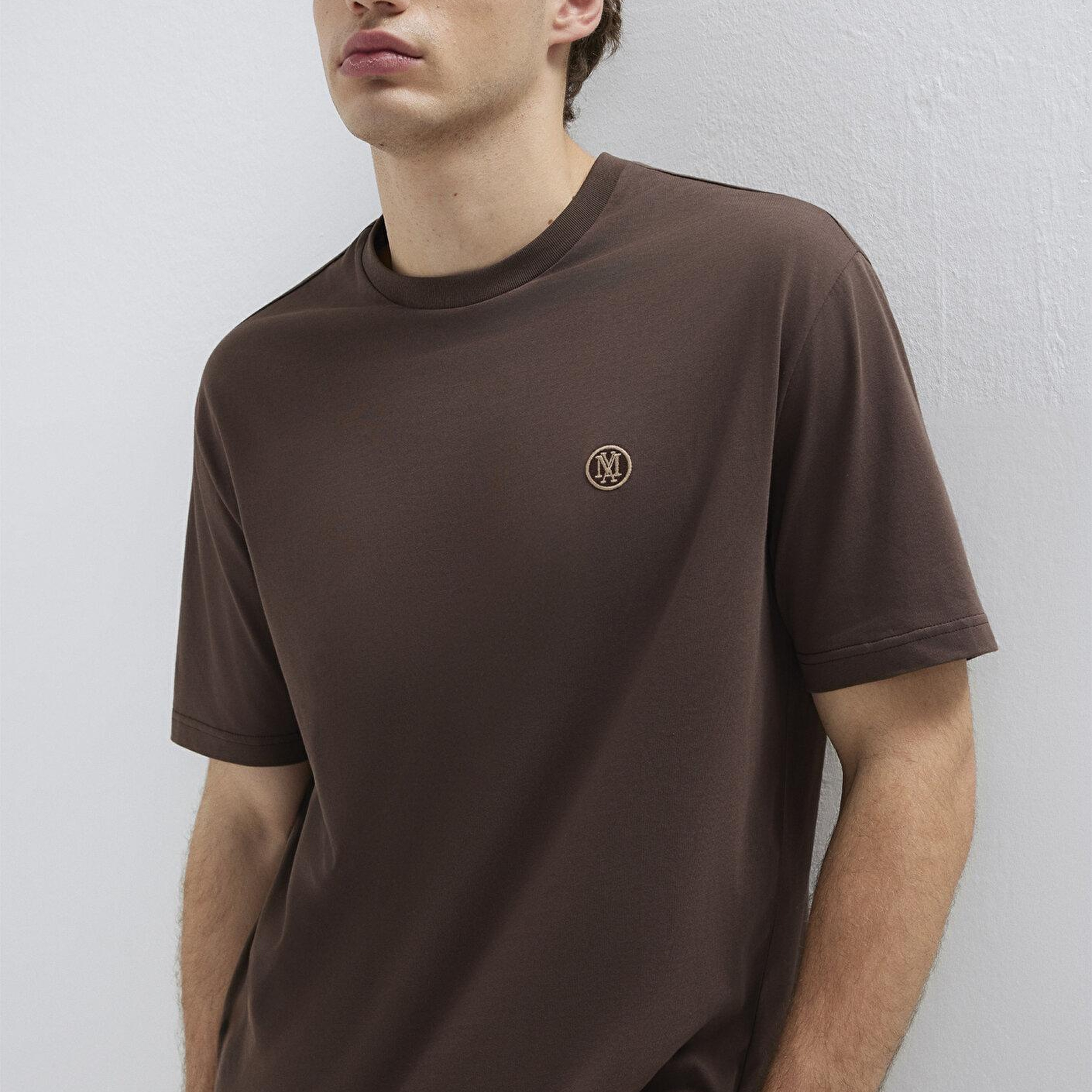 Mavi Mavi Logo İşlemeli Kahverengi Basic Tişört Loose Fit / Bol Rahat Kesim 067074-70251